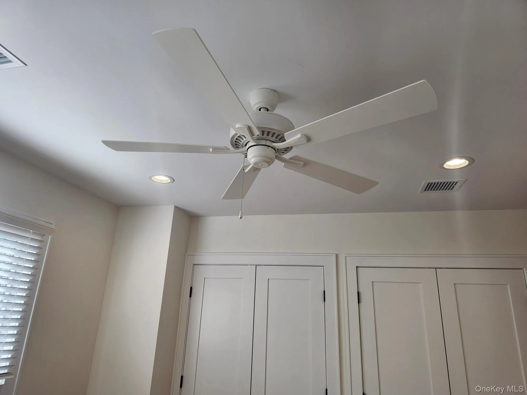 87 Community Road, Islip, NY, 2 Bedrooms Bedrooms, 5 Rooms Rooms,2 BathroomsBathrooms,Residential Lease,For Rent,Community,0,1017595 87 Community Road, Islip, NY, 2 Bedrooms Bedrooms, 5 Rooms Rooms,2 BathroomsBathrooms,Residential Lease,For Rent,Community,0,1017595