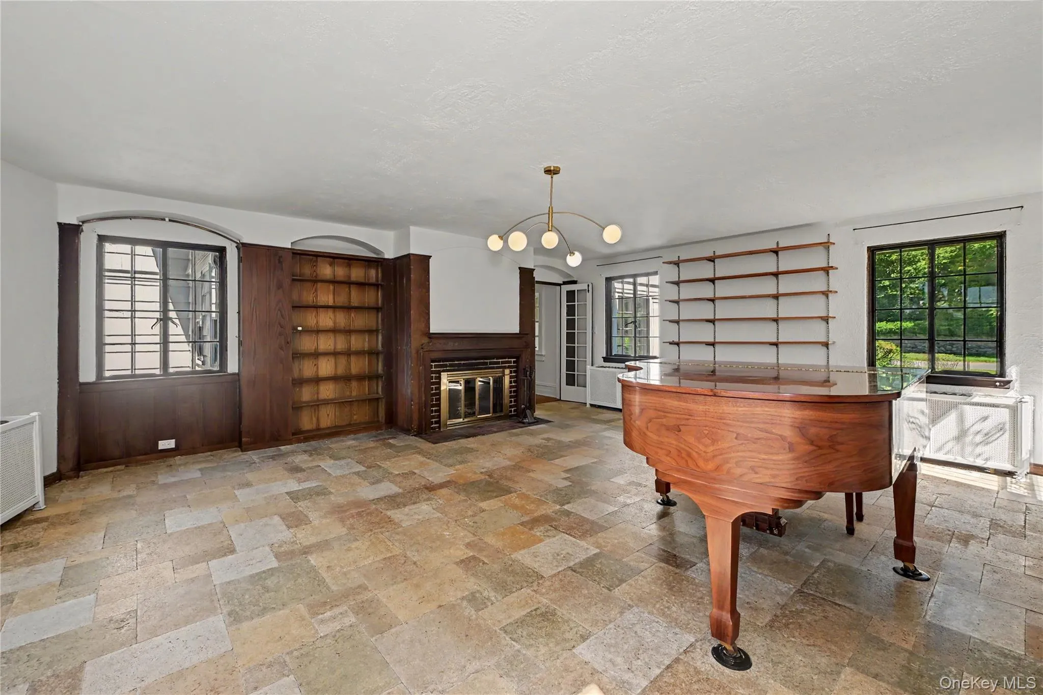 53 Cortlandt Avenue, New Rochelle, NY, 5 Bedrooms Bedrooms, 11 Rooms Rooms,4 BathroomsBathrooms,Residential Lease,For Rent,Cortlandt,0,1017597 53 Cortlandt Avenue, New Rochelle, NY, 5 Bedrooms Bedrooms, 11 Rooms Rooms,4 BathroomsBathrooms,Residential Lease,For Rent,Cortlandt,0,1017597