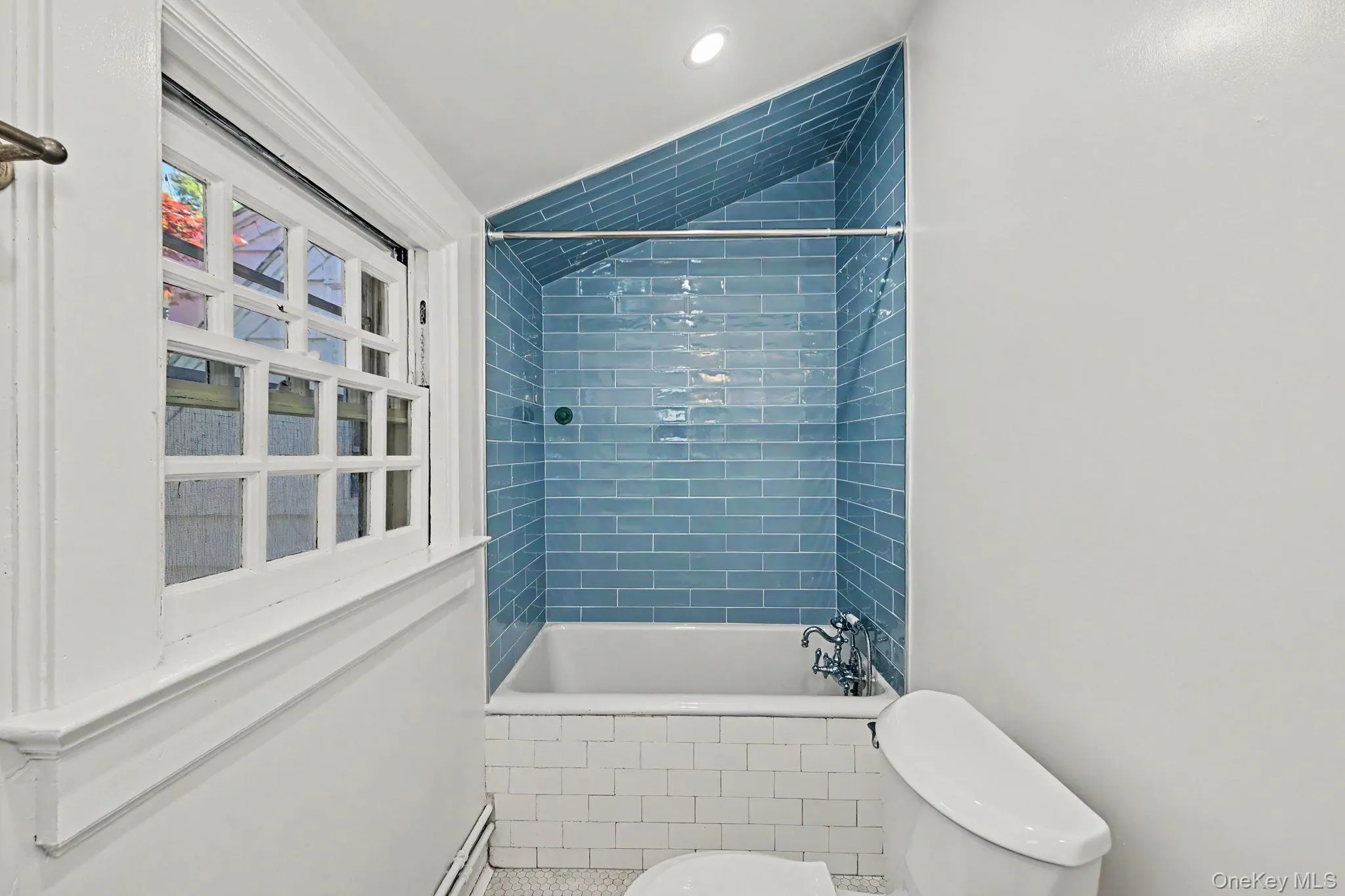53 Cortlandt Avenue, New Rochelle, NY, 5 Bedrooms Bedrooms, 11 Rooms Rooms,4 BathroomsBathrooms,Residential Lease,For Rent,Cortlandt,0,1017597 53 Cortlandt Avenue, New Rochelle, NY, 5 Bedrooms Bedrooms, 11 Rooms Rooms,4 BathroomsBathrooms,Residential Lease,For Rent,Cortlandt,0,1017597