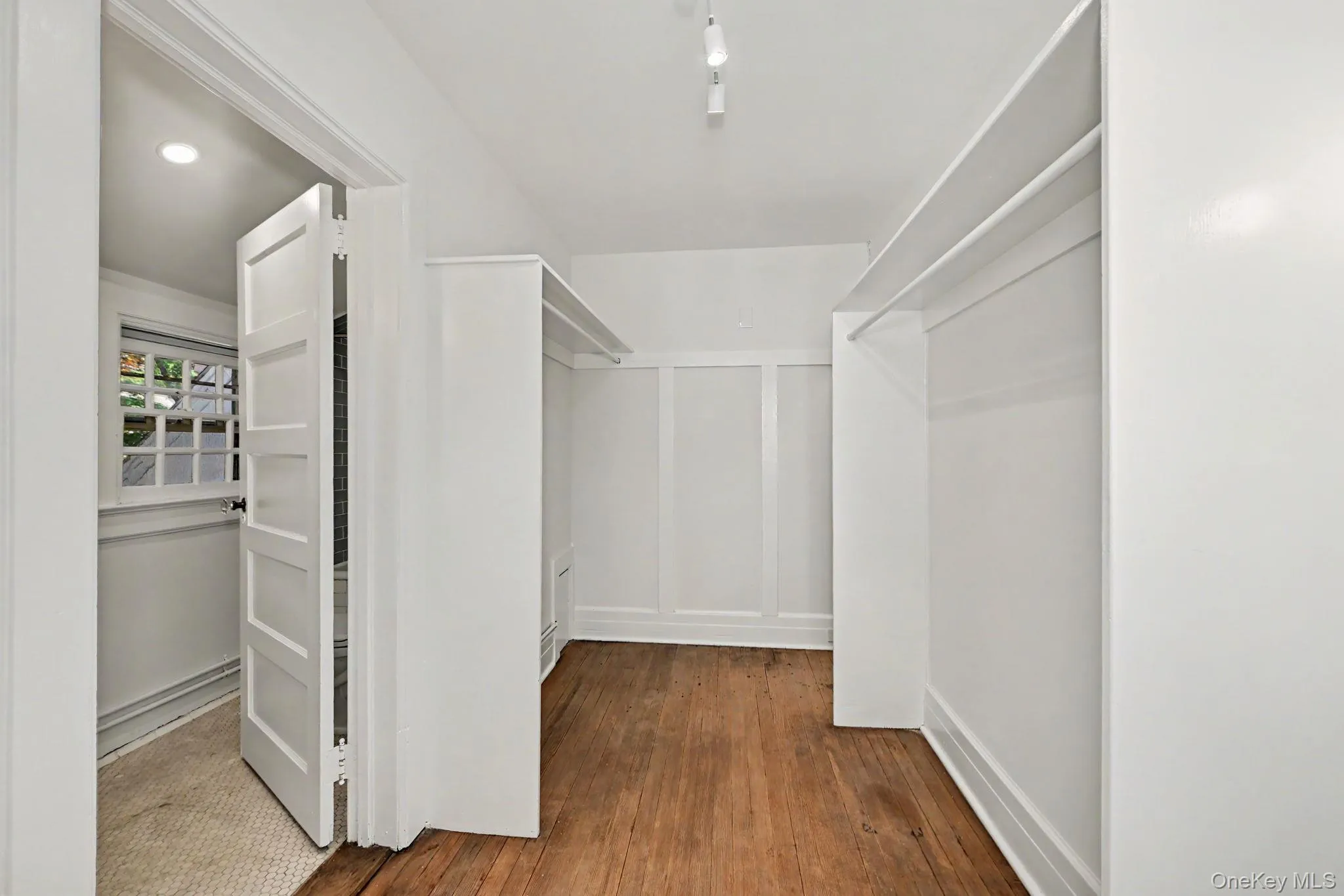 53 Cortlandt Avenue, New Rochelle, NY, 5 Bedrooms Bedrooms, 11 Rooms Rooms,4 BathroomsBathrooms,Residential Lease,For Rent,Cortlandt,0,1017597 53 Cortlandt Avenue, New Rochelle, NY, 5 Bedrooms Bedrooms, 11 Rooms Rooms,4 BathroomsBathrooms,Residential Lease,For Rent,Cortlandt,0,1017597