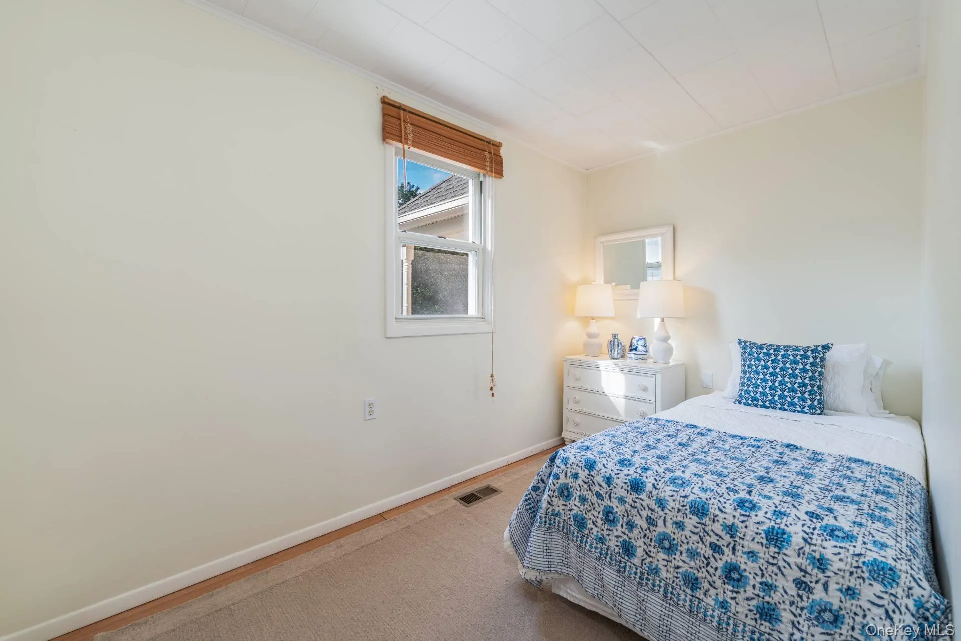 2380 Harbor Road, Southold, NY, 3 Bedrooms Bedrooms, 5 Rooms Rooms,1 BathroomBathrooms,Residential Lease,For Rent,Harbor,0,1017602 2380 Harbor Road, Southold, NY, 3 Bedrooms Bedrooms, 5 Rooms Rooms,1 BathroomBathrooms,Residential Lease,For Rent,Harbor,0,1017602