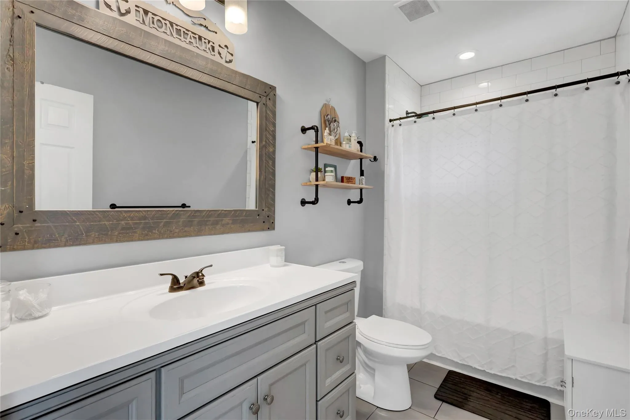 239 2nd Street, Babylon, NY, 2 Bedrooms Bedrooms, 7 Rooms Rooms,1 BathroomBathrooms,Residential,For Rent,2nd,0,1017604 239 2nd Street, Babylon, NY, 2 Bedrooms Bedrooms, 7 Rooms Rooms,1 BathroomBathrooms,Residential,For Rent,2nd,0,1017604