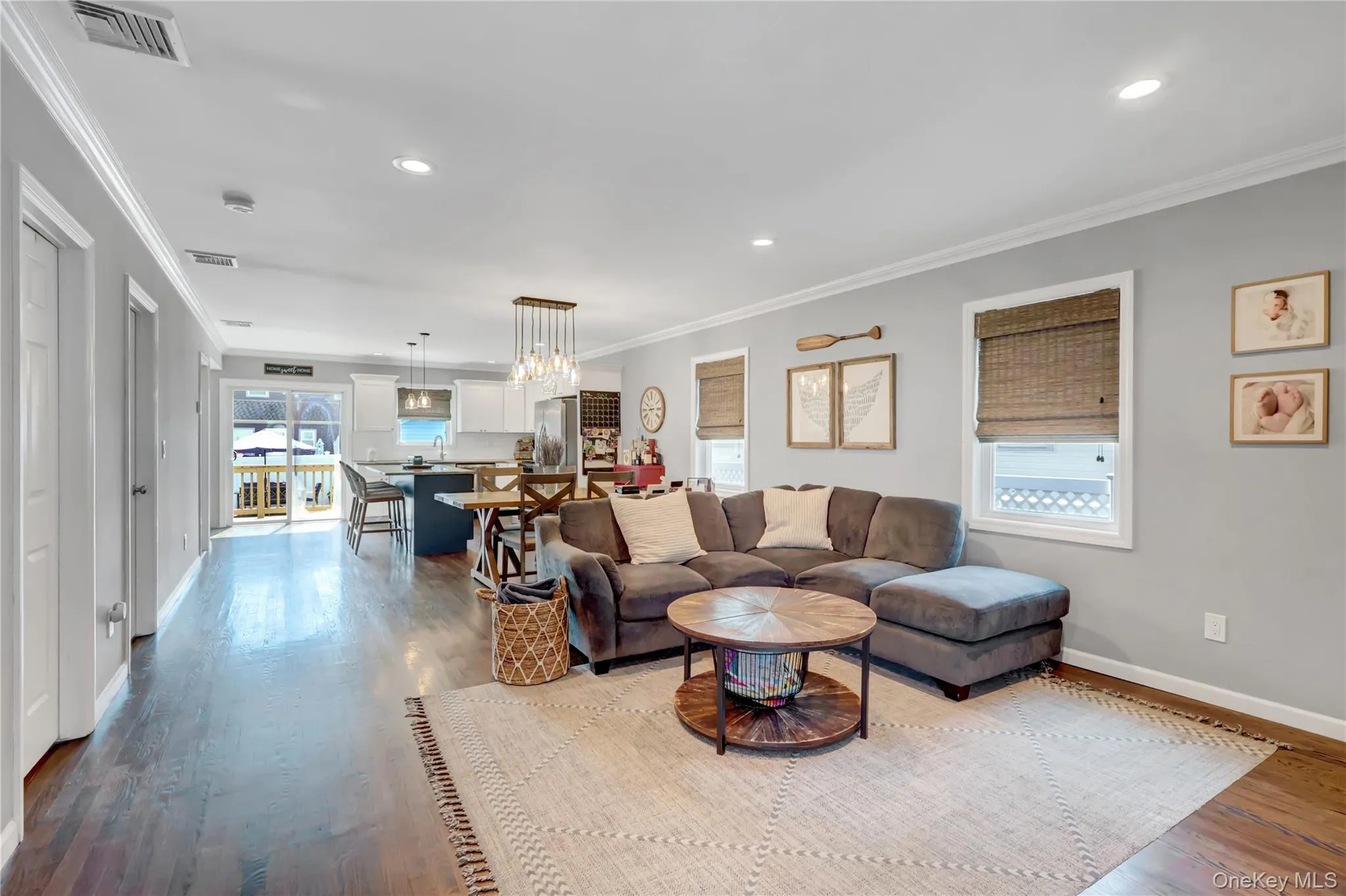 239 2nd Street, Babylon, NY, 2 Bedrooms Bedrooms, 7 Rooms Rooms,1 BathroomBathrooms,Residential,For Rent,2nd,0,1017604 239 2nd Street, Babylon, NY, 2 Bedrooms Bedrooms, 7 Rooms Rooms,1 BathroomBathrooms,Residential,For Rent,2nd,0,1017604