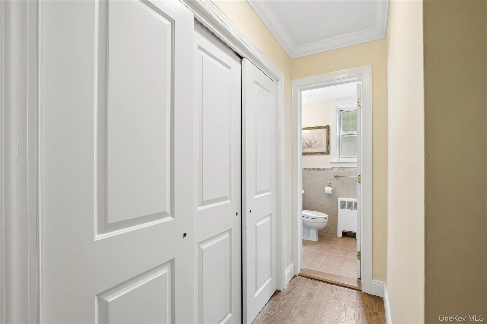 43 Edwards Street, North Hempstead, NY, 1 Bedroom Bedrooms, 4 Rooms Rooms,1 BathroomBathrooms,Residential,For Rent,Edwards,0,KEY1017615 43 Edwards Street, North Hempstead, NY, 1 Bedroom Bedrooms, 4 Rooms Rooms,1 BathroomBathrooms,Residential,For Rent,Edwards,0,KEY1017615
