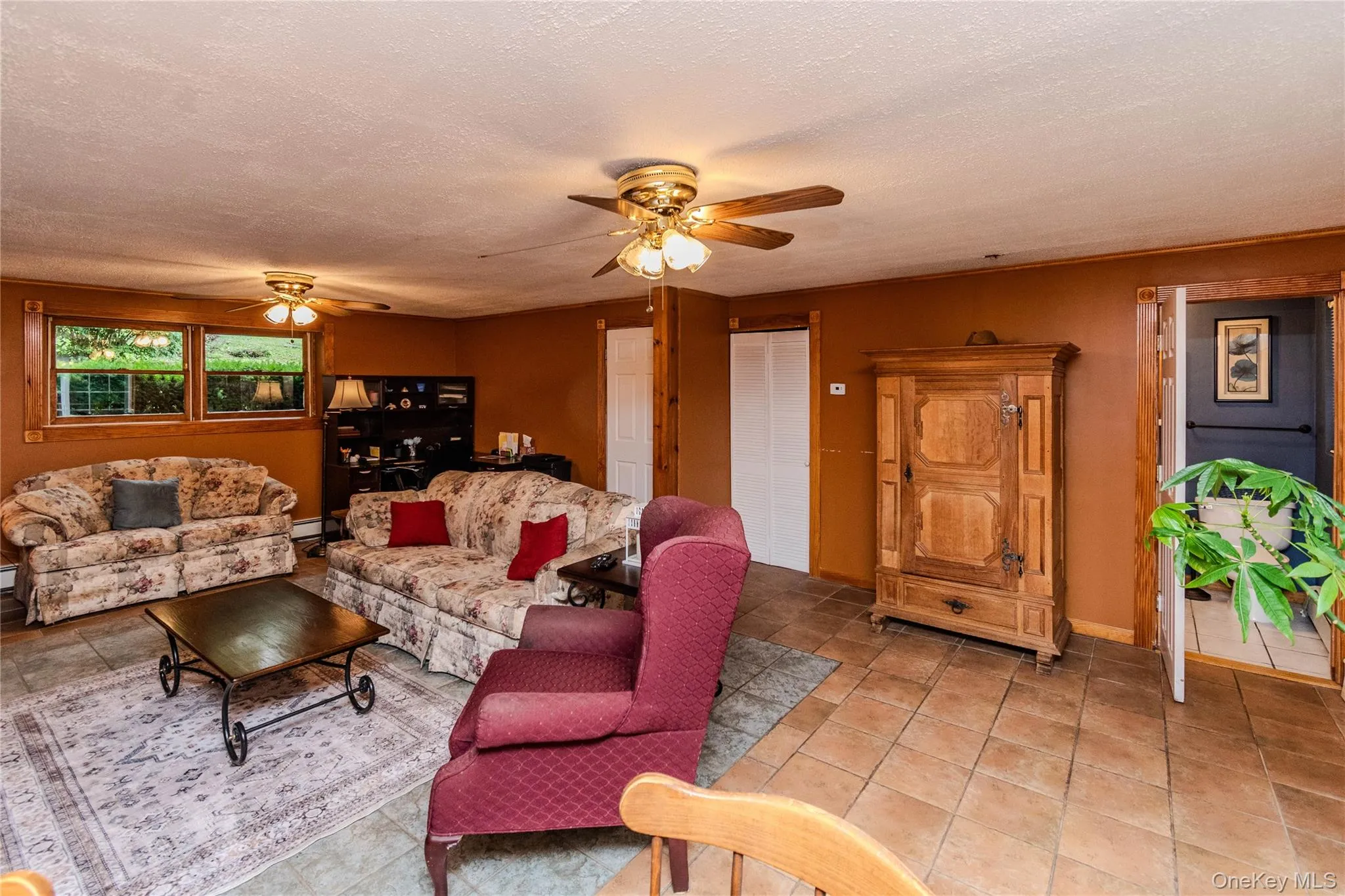 7 Colleen Lane, Plattekill, NY, 4 Bedrooms Bedrooms, 9 Rooms Rooms,3 BathroomsBathrooms,Residential,For Rent,Colleen,0,KEY1017618 7 Colleen Lane, Plattekill, NY, 4 Bedrooms Bedrooms, 9 Rooms Rooms,3 BathroomsBathrooms,Residential,For Rent,Colleen,0,KEY1017618