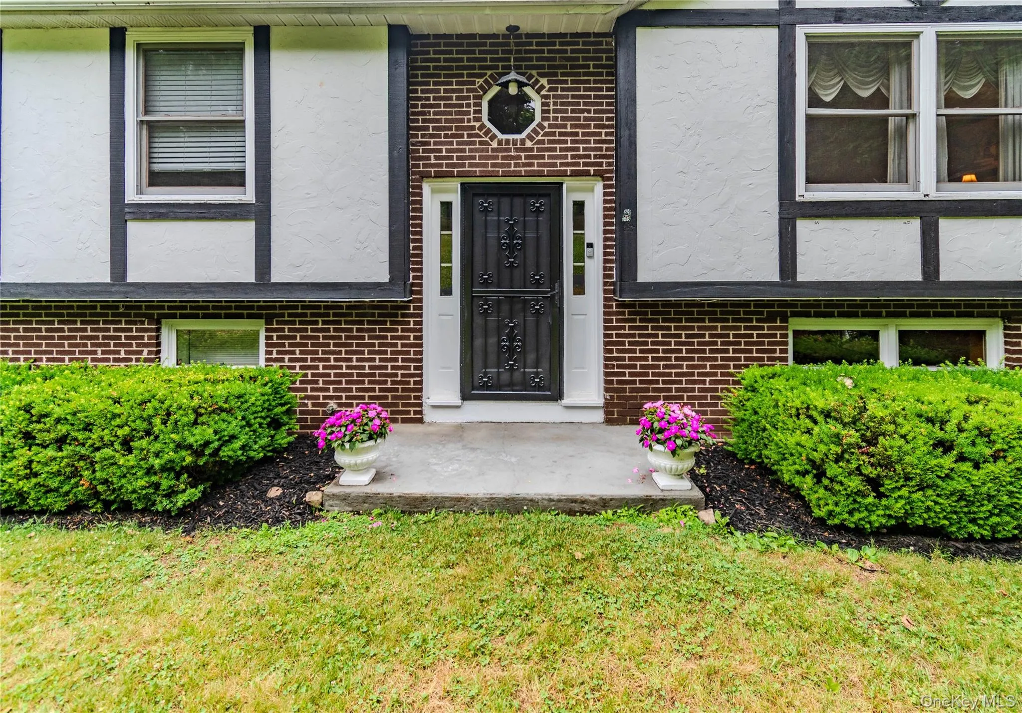 7 Colleen Lane, Plattekill, NY, 4 Bedrooms Bedrooms, 9 Rooms Rooms,3 BathroomsBathrooms,Residential,For Rent,Colleen,0,1017618 7 Colleen Lane, Plattekill, NY, 4 Bedrooms Bedrooms, 9 Rooms Rooms,3 BathroomsBathrooms,Residential,For Rent,Colleen,0,1017618
