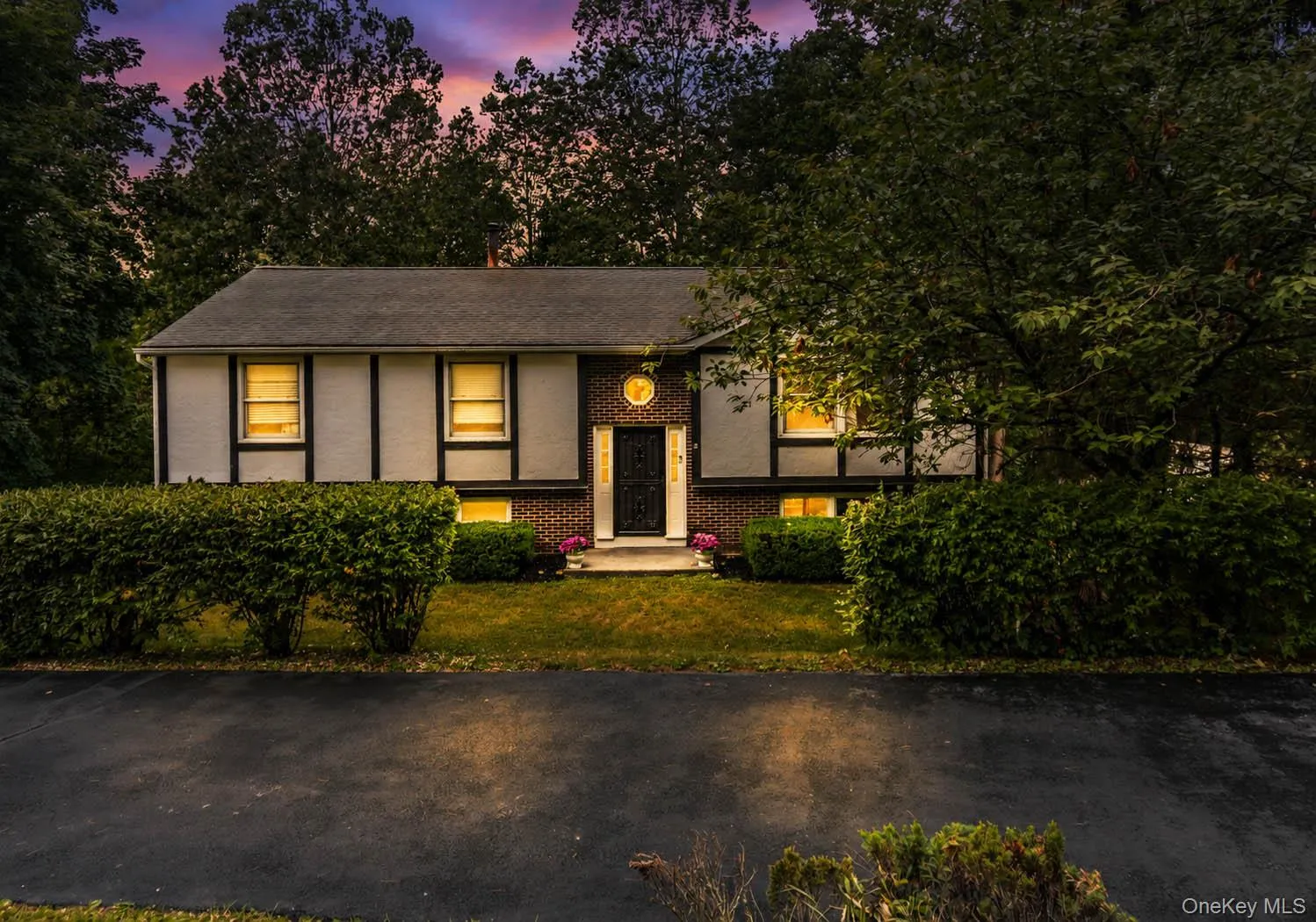 7 Colleen Lane, Plattekill, NY, 4 Bedrooms Bedrooms, 9 Rooms Rooms,3 BathroomsBathrooms,Residential,For Rent,Colleen,0,1017618 7 Colleen Lane, Plattekill, NY, 4 Bedrooms Bedrooms, 9 Rooms Rooms,3 BathroomsBathrooms,Residential,For Rent,Colleen,0,1017618