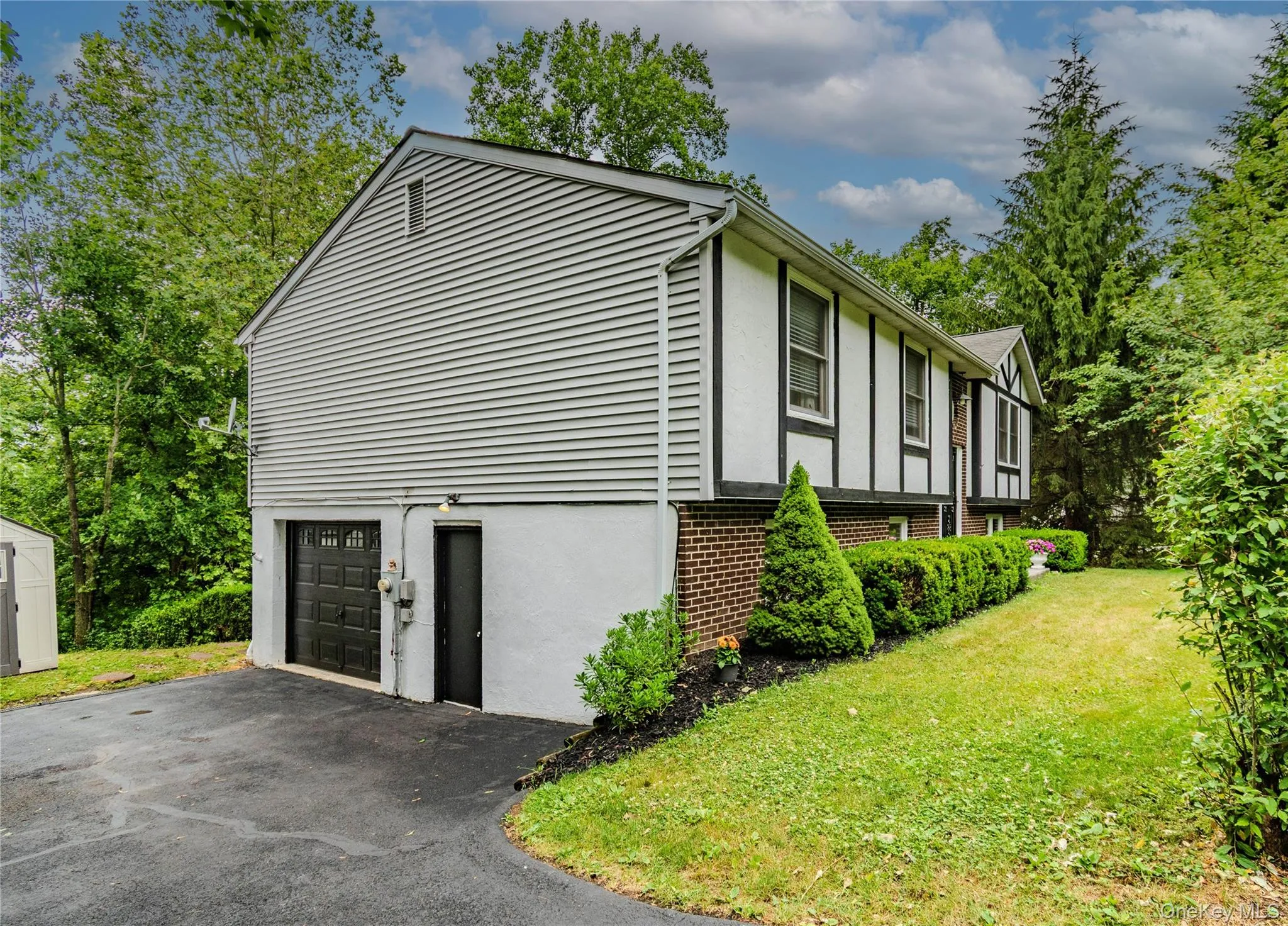 7 Colleen Lane, Plattekill, NY, 4 Bedrooms Bedrooms, 9 Rooms Rooms,3 BathroomsBathrooms,Residential,For Rent,Colleen,0,1017618 7 Colleen Lane, Plattekill, NY, 4 Bedrooms Bedrooms, 9 Rooms Rooms,3 BathroomsBathrooms,Residential,For Rent,Colleen,0,1017618
