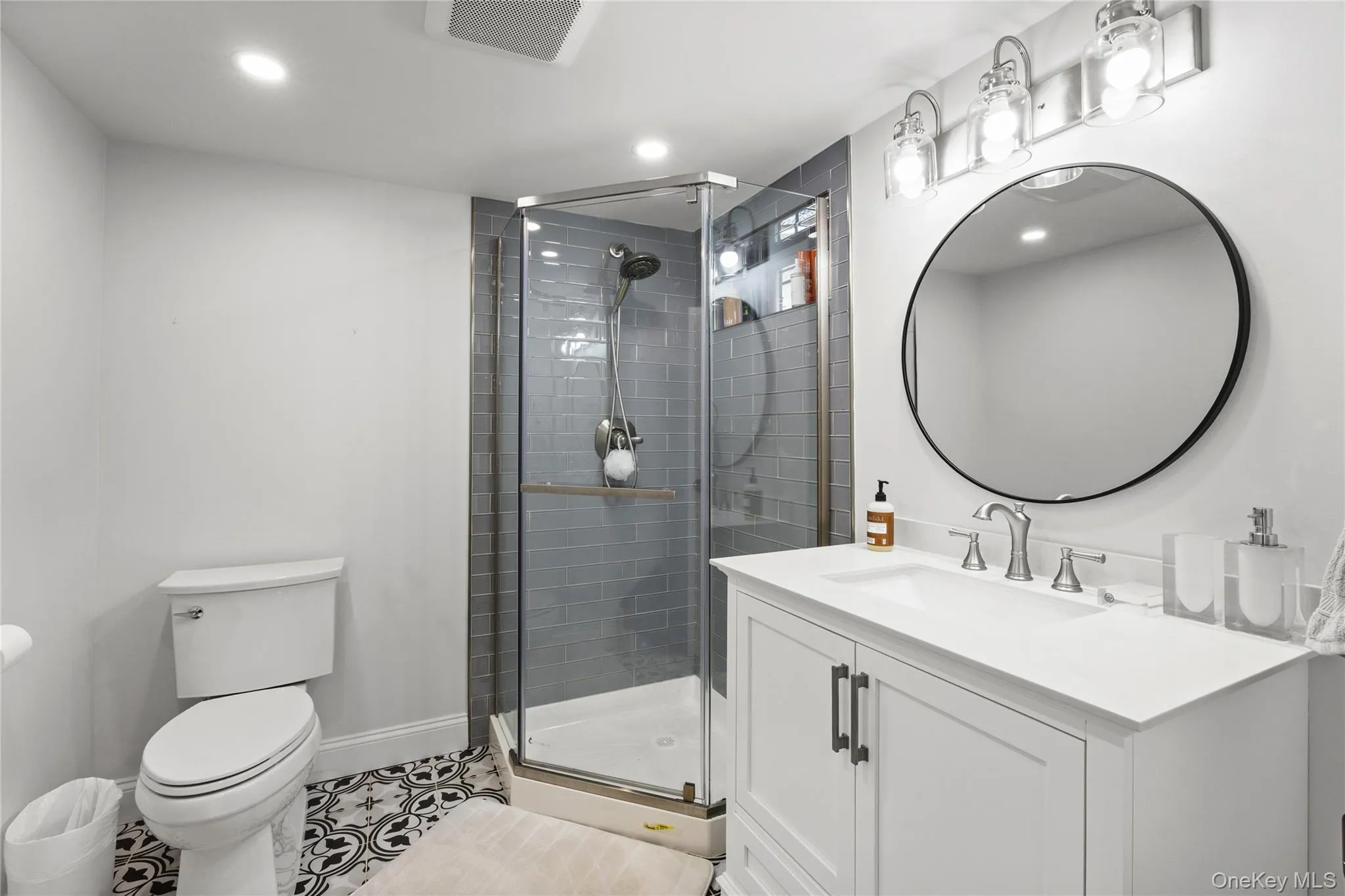 56 Morris Avenue, Islip, NY, 3 Bedrooms Bedrooms, 7 Rooms Rooms,2 BathroomsBathrooms,Residential,For Rent,Morris,0,KEY1017619 56 Morris Avenue, Islip, NY, 3 Bedrooms Bedrooms, 7 Rooms Rooms,2 BathroomsBathrooms,Residential,For Rent,Morris,0,KEY1017619