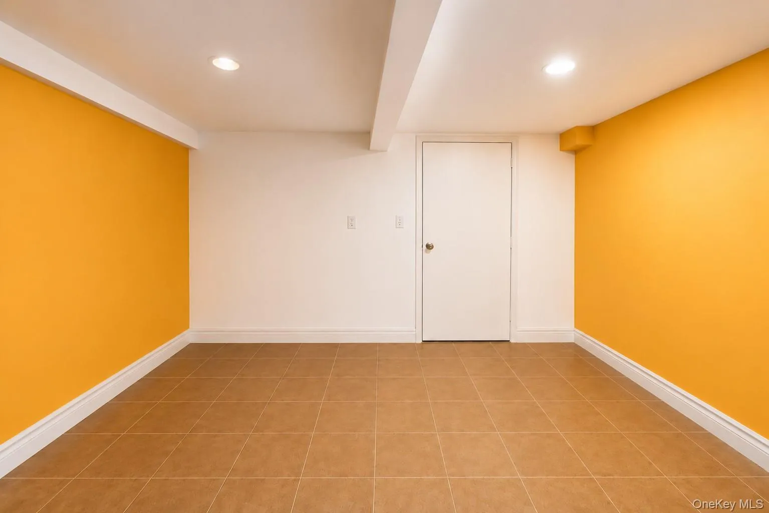 5807 Metropolitan Avenue, New York, NY, ,Commercial Lease,For Rent,Metropolitan,0,1017620 5807 Metropolitan Avenue, New York, NY, ,Commercial Lease,For Rent,Metropolitan,0,1017620