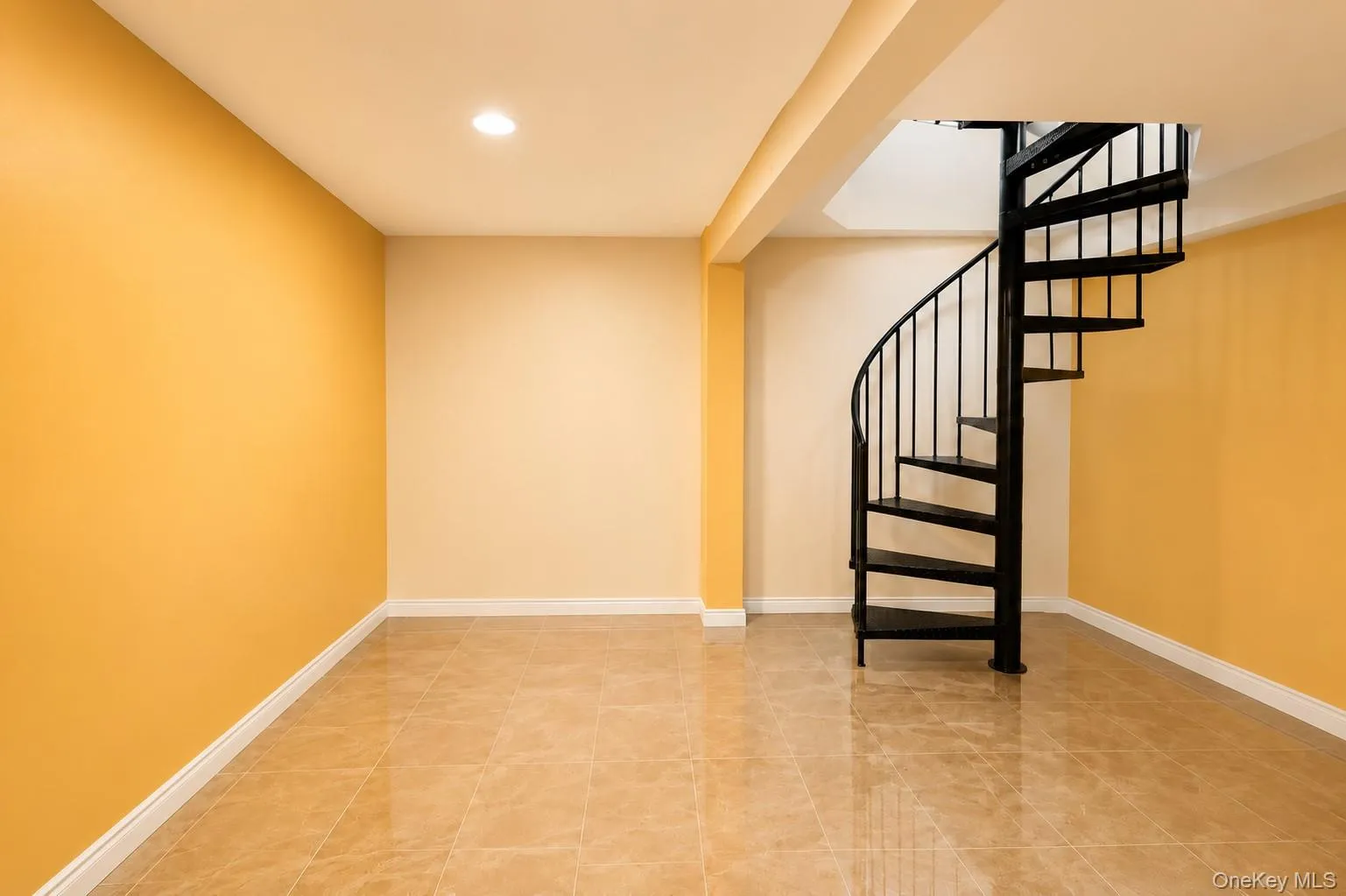 5807 Metropolitan Avenue, New York, NY, ,Commercial Lease,For Rent,Metropolitan,0,1017620 5807 Metropolitan Avenue, New York, NY, ,Commercial Lease,For Rent,Metropolitan,0,1017620