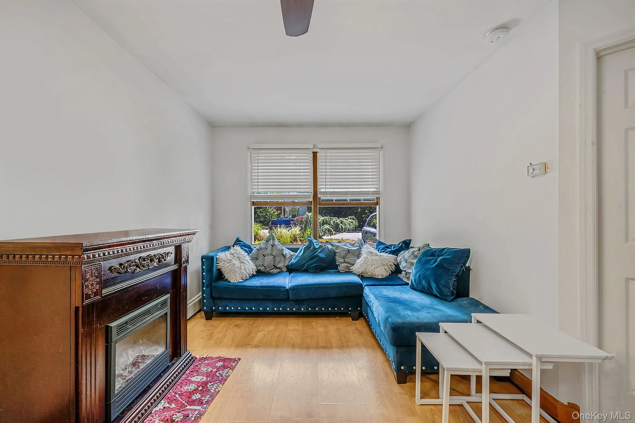 404 Bicycle Path, Brookhaven, NY, 6 Bedrooms Bedrooms, 13 Rooms Rooms,3 BathroomsBathrooms,Residential,For Rent,Bicycle,0,1017623 404 Bicycle Path, Brookhaven, NY, 6 Bedrooms Bedrooms, 13 Rooms Rooms,3 BathroomsBathrooms,Residential,For Rent,Bicycle,0,1017623