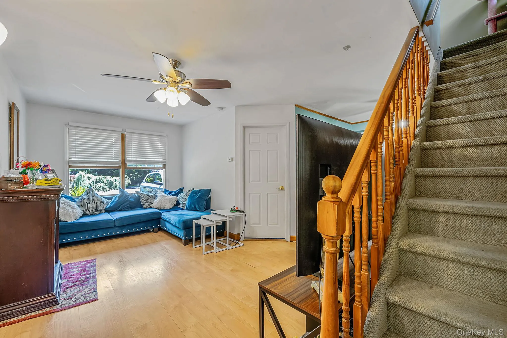 404 Bicycle Path, Brookhaven, NY, 6 Bedrooms Bedrooms, 13 Rooms Rooms,3 BathroomsBathrooms,Residential,For Rent,Bicycle,0,1017623 404 Bicycle Path, Brookhaven, NY, 6 Bedrooms Bedrooms, 13 Rooms Rooms,3 BathroomsBathrooms,Residential,For Rent,Bicycle,0,1017623