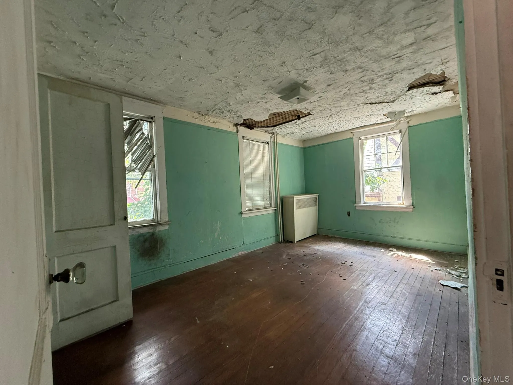 3447 Corlear Avenue, New York, NY, 3 Bedrooms Bedrooms, 6 Rooms Rooms,2 BathroomsBathrooms,Residential,For Rent,Corlear,0,1017626 3447 Corlear Avenue, New York, NY, 3 Bedrooms Bedrooms, 6 Rooms Rooms,2 BathroomsBathrooms,Residential,For Rent,Corlear,0,1017626