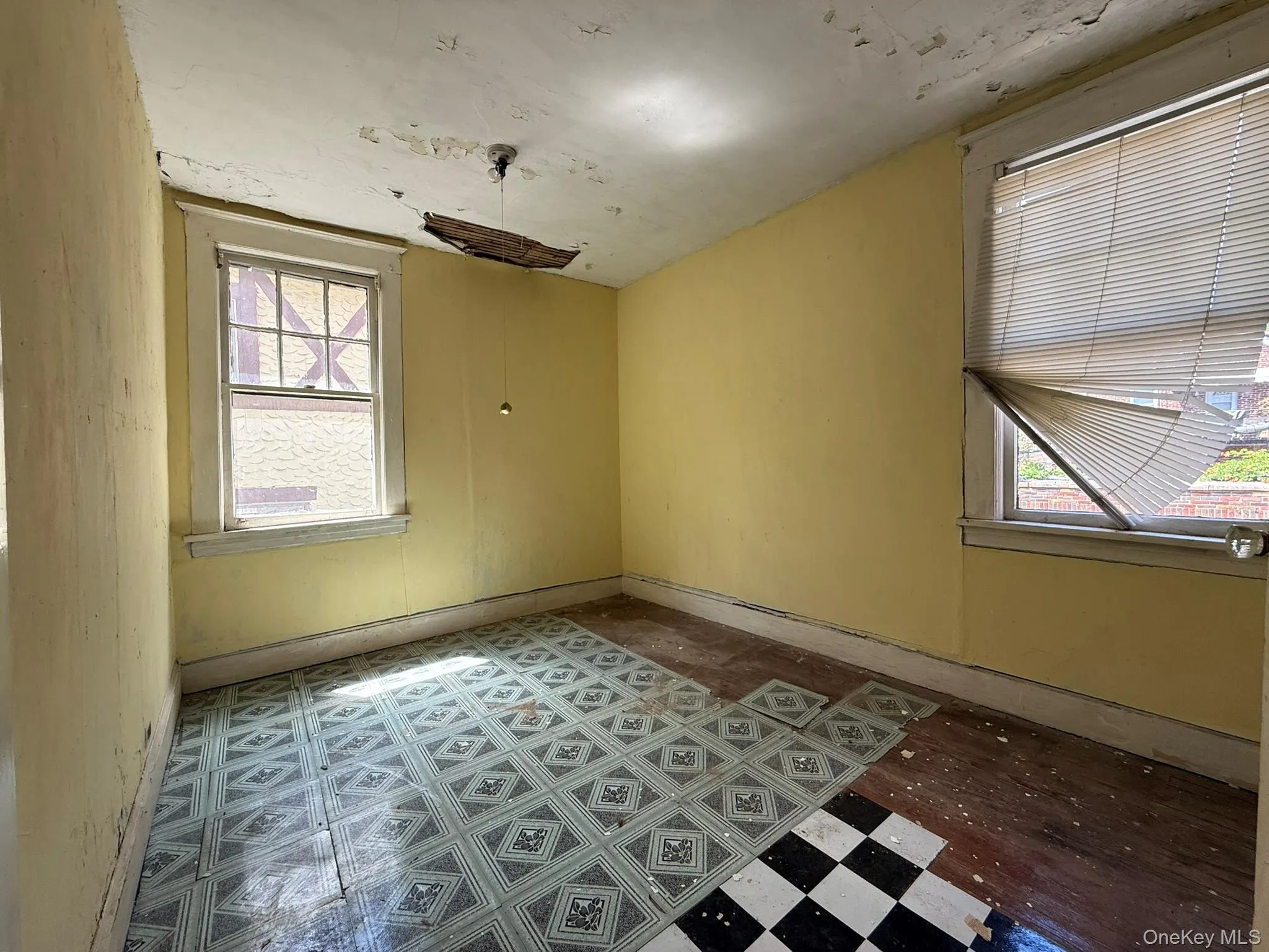 3447 Corlear Avenue, New York, NY, 3 Bedrooms Bedrooms, 6 Rooms Rooms,2 BathroomsBathrooms,Residential,For Rent,Corlear,0,1017626 3447 Corlear Avenue, New York, NY, 3 Bedrooms Bedrooms, 6 Rooms Rooms,2 BathroomsBathrooms,Residential,For Rent,Corlear,0,1017626