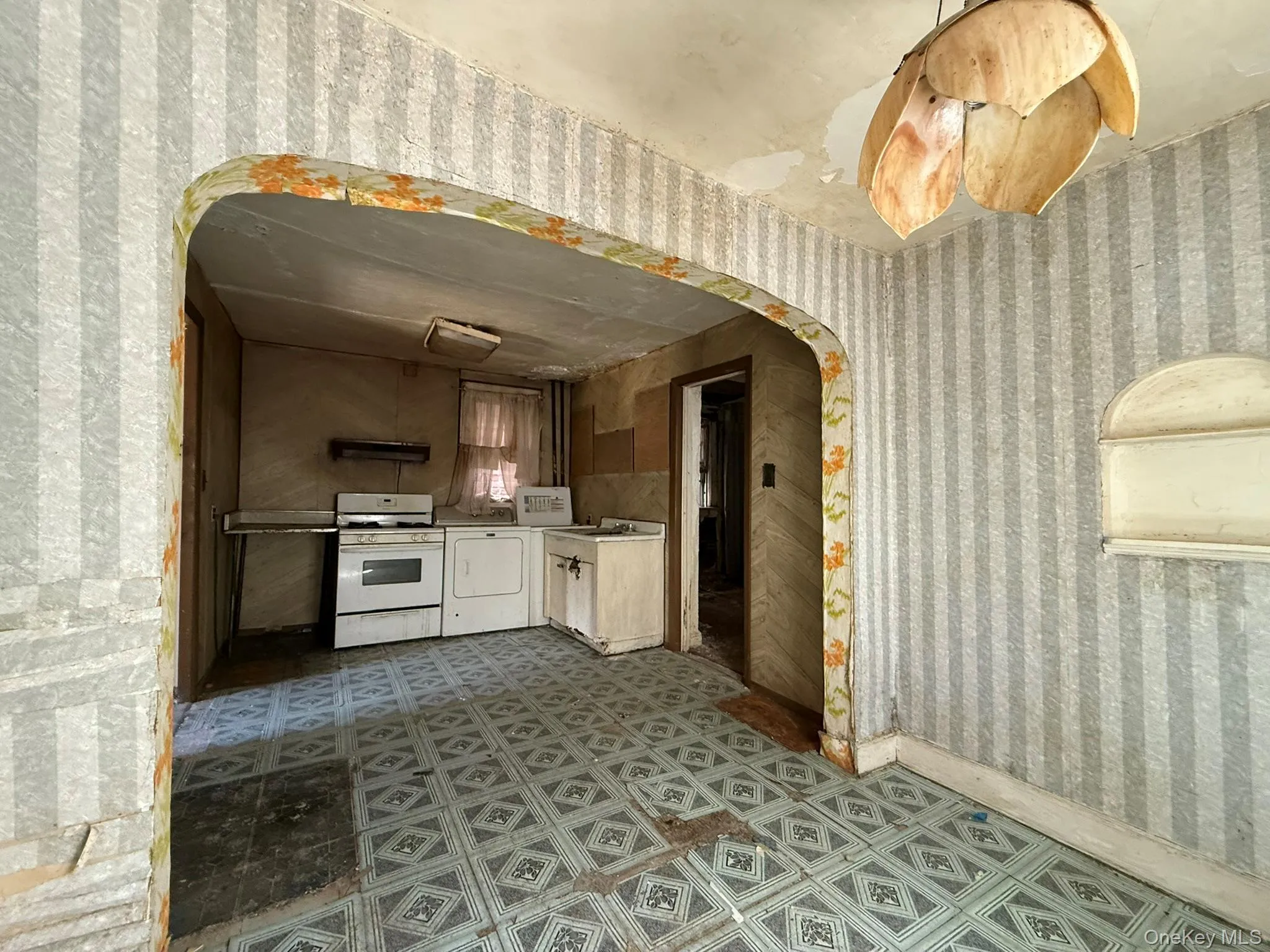 3447 Corlear Avenue, New York, NY, 3 Bedrooms Bedrooms, 6 Rooms Rooms,2 BathroomsBathrooms,Residential,For Rent,Corlear,0,1017626 3447 Corlear Avenue, New York, NY, 3 Bedrooms Bedrooms, 6 Rooms Rooms,2 BathroomsBathrooms,Residential,For Rent,Corlear,0,1017626