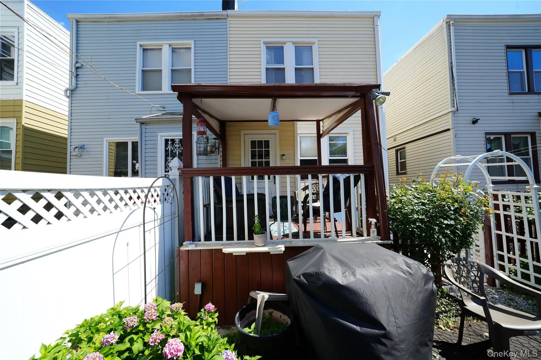 6149 62nd Avenue, New York, NY, 3 Bedrooms Bedrooms, 6 Rooms Rooms,2 BathroomsBathrooms,Residential,For Rent,62nd,0,1017627 6149 62nd Avenue, New York, NY, 3 Bedrooms Bedrooms, 6 Rooms Rooms,2 BathroomsBathrooms,Residential,For Rent,62nd,0,1017627