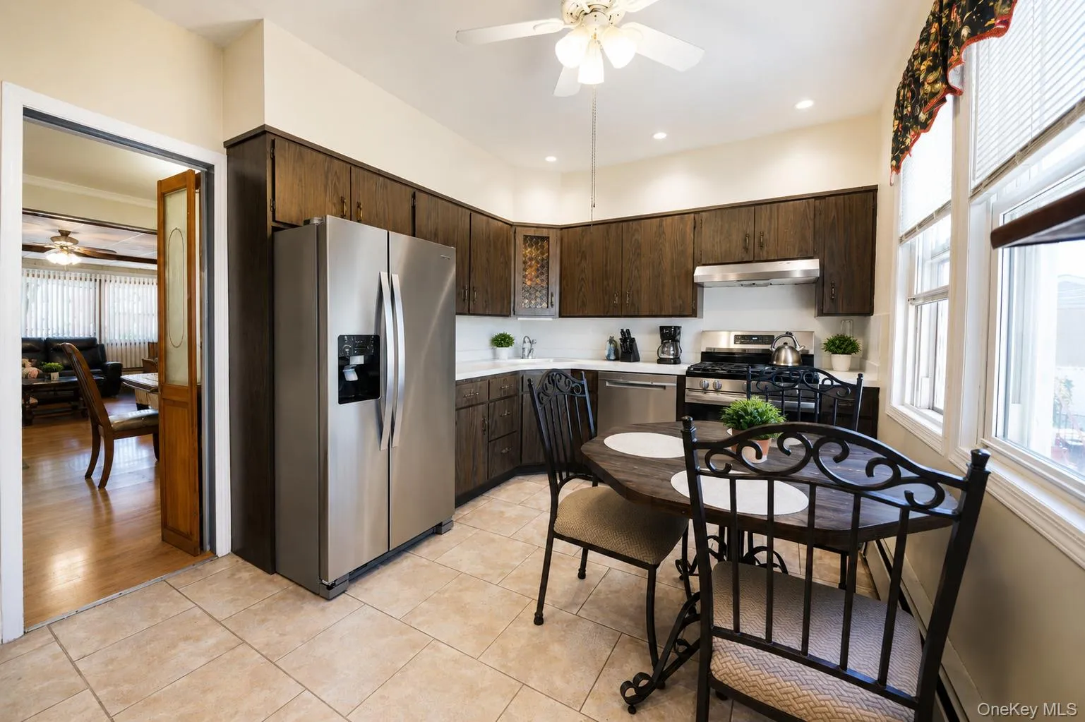 6149 62nd Avenue, New York, NY, 3 Bedrooms Bedrooms, 6 Rooms Rooms,2 BathroomsBathrooms,Residential,For Rent,62nd,0,1017627 6149 62nd Avenue, New York, NY, 3 Bedrooms Bedrooms, 6 Rooms Rooms,2 BathroomsBathrooms,Residential,For Rent,62nd,0,1017627