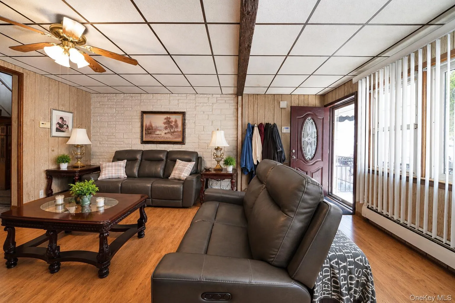 6149 62nd Avenue, New York, NY, 3 Bedrooms Bedrooms, 6 Rooms Rooms,2 BathroomsBathrooms,Residential,For Rent,62nd,0,1017627 6149 62nd Avenue, New York, NY, 3 Bedrooms Bedrooms, 6 Rooms Rooms,2 BathroomsBathrooms,Residential,For Rent,62nd,0,1017627