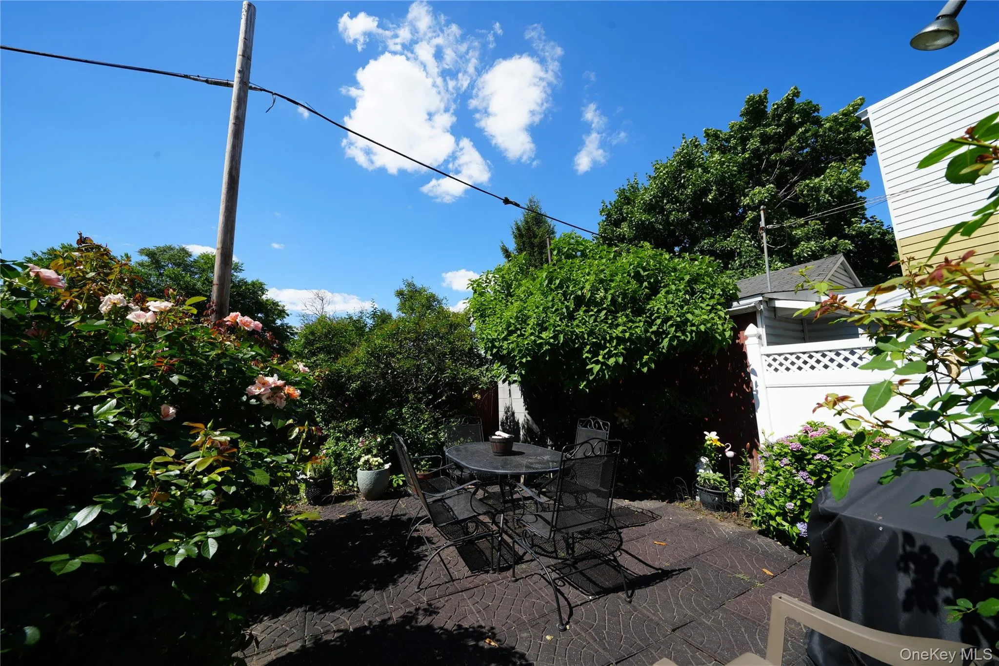 6149 62nd Avenue, New York, NY, 3 Bedrooms Bedrooms, 6 Rooms Rooms,2 BathroomsBathrooms,Residential,For Rent,62nd,0,1017627 6149 62nd Avenue, New York, NY, 3 Bedrooms Bedrooms, 6 Rooms Rooms,2 BathroomsBathrooms,Residential,For Rent,62nd,0,1017627