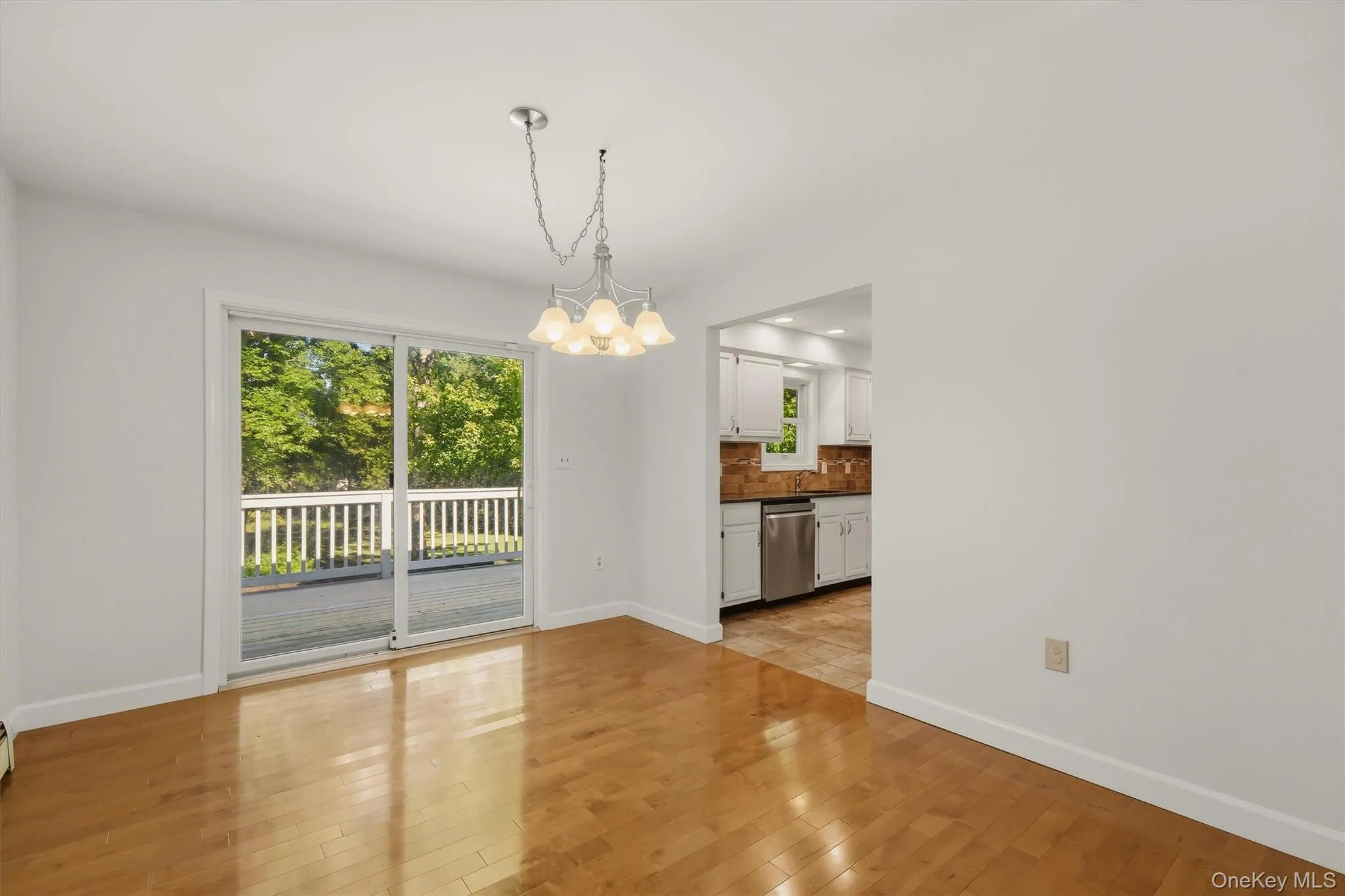 74 Peach Road, Hyde Park, NY, 3 Bedrooms Bedrooms, 7 Rooms Rooms,2 BathroomsBathrooms,Residential,For Rent,Peach,0,KEY1017629 74 Peach Road, Hyde Park, NY, 3 Bedrooms Bedrooms, 7 Rooms Rooms,2 BathroomsBathrooms,Residential,For Rent,Peach,0,KEY1017629