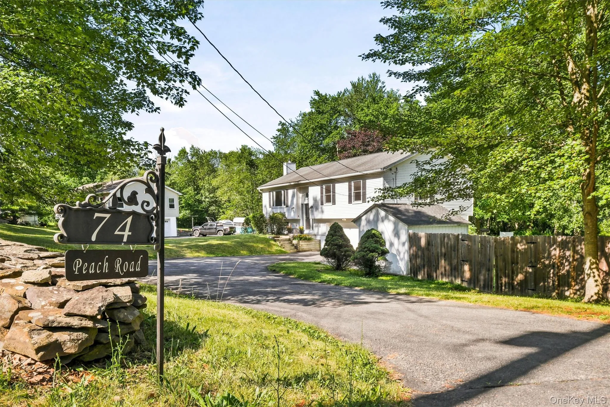 74 Peach Road, Hyde Park, NY, 3 Bedrooms Bedrooms, 7 Rooms Rooms,2 BathroomsBathrooms,Residential,For Rent,Peach,0,KEY1017629 74 Peach Road, Hyde Park, NY, 3 Bedrooms Bedrooms, 7 Rooms Rooms,2 BathroomsBathrooms,Residential,For Rent,Peach,0,KEY1017629