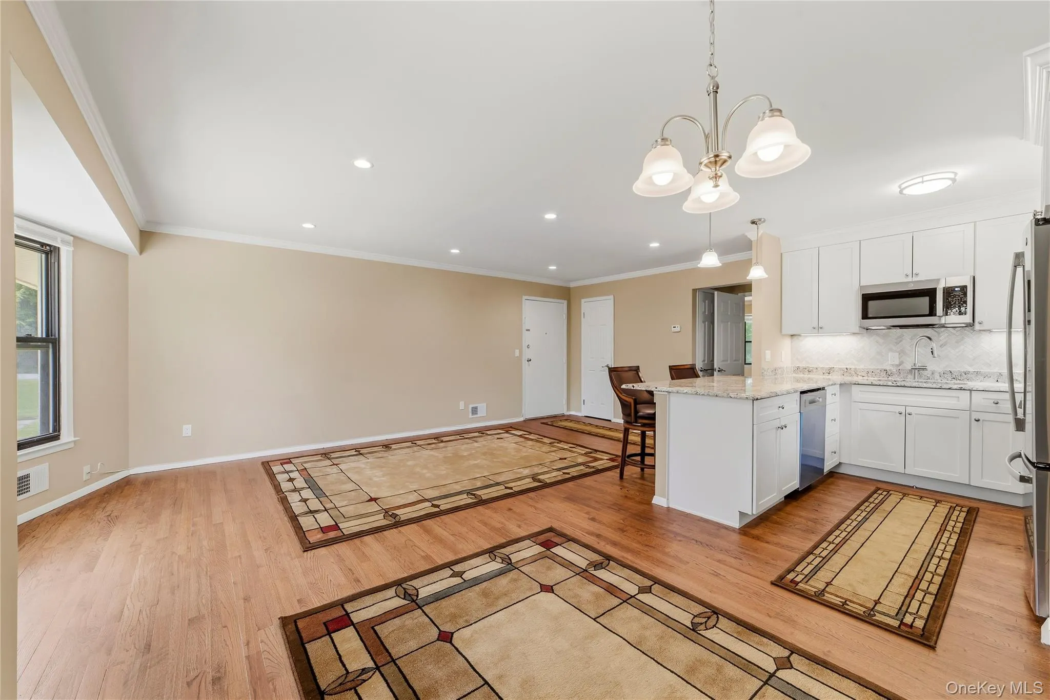 Open floor plan with room for all your living room & dining room furniture. Open floor plan with room for all your living room & dining room furniture.