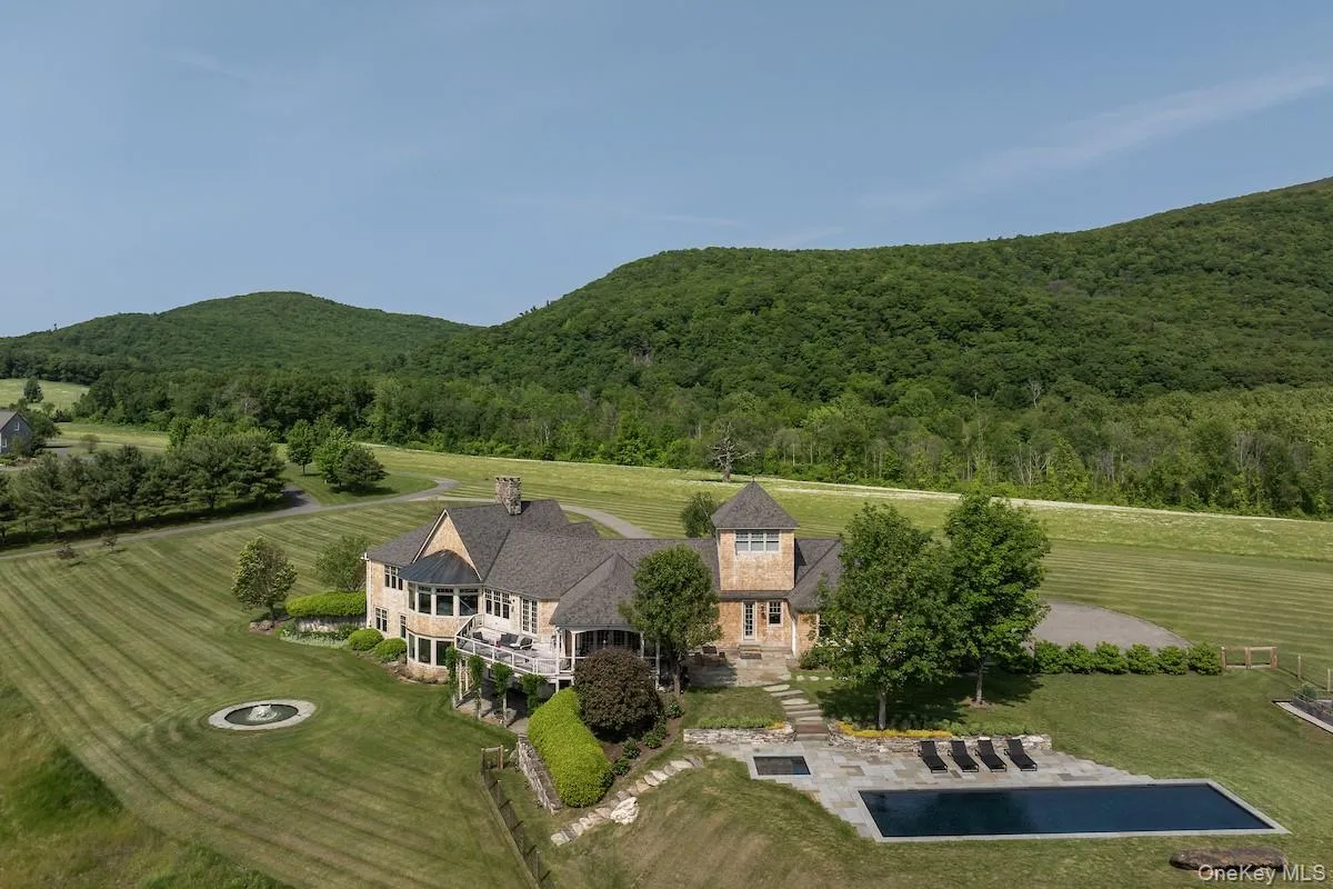 315 Weed Mine Road, Copake, NY, 5 Bedrooms Bedrooms, 14 Rooms Rooms,3 BathroomsBathrooms,Residential,For Rent,Weed Mine,0,1017634 315 Weed Mine Road, Copake, NY, 5 Bedrooms Bedrooms, 14 Rooms Rooms,3 BathroomsBathrooms,Residential,For Rent,Weed Mine,0,1017634