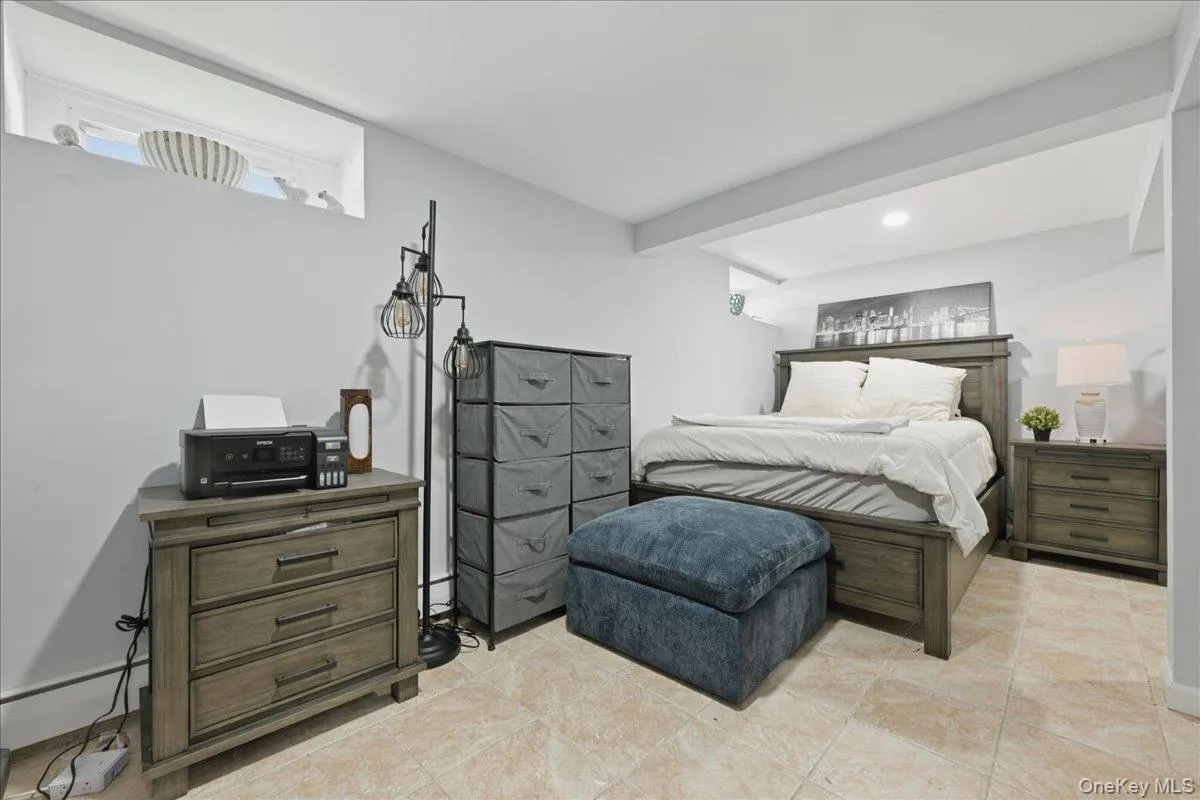 672 Anderson Avenue, Hempstead, NY, 3 Bedrooms Bedrooms, 6 Rooms Rooms,3 BathroomsBathrooms,Residential,For Rent,Anderson,0,1017635 672 Anderson Avenue, Hempstead, NY, 3 Bedrooms Bedrooms, 6 Rooms Rooms,3 BathroomsBathrooms,Residential,For Rent,Anderson,0,1017635