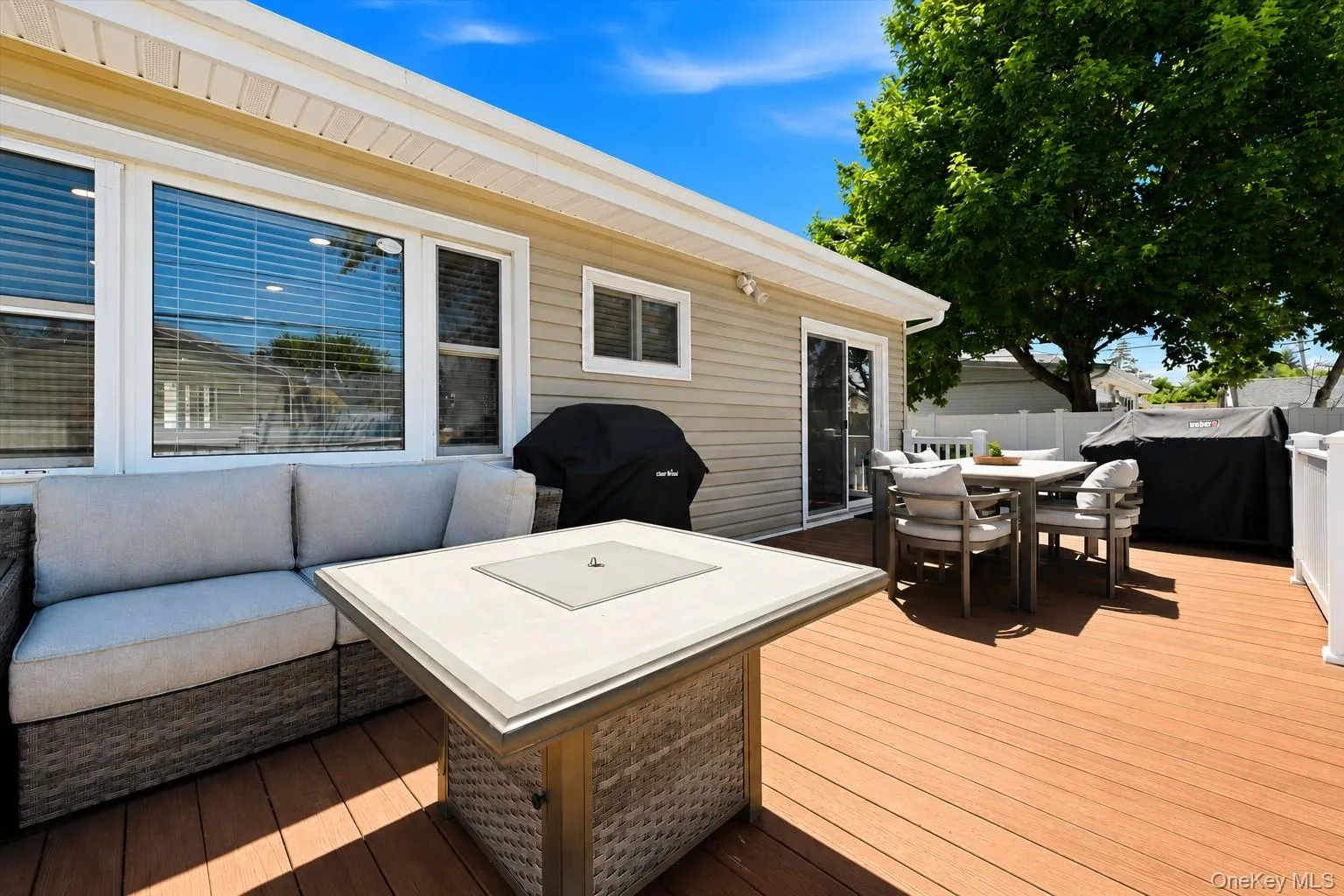 672 Anderson Avenue, Hempstead, NY, 3 Bedrooms Bedrooms, 6 Rooms Rooms,3 BathroomsBathrooms,Residential,For Rent,Anderson,0,1017635 672 Anderson Avenue, Hempstead, NY, 3 Bedrooms Bedrooms, 6 Rooms Rooms,3 BathroomsBathrooms,Residential,For Rent,Anderson,0,1017635
