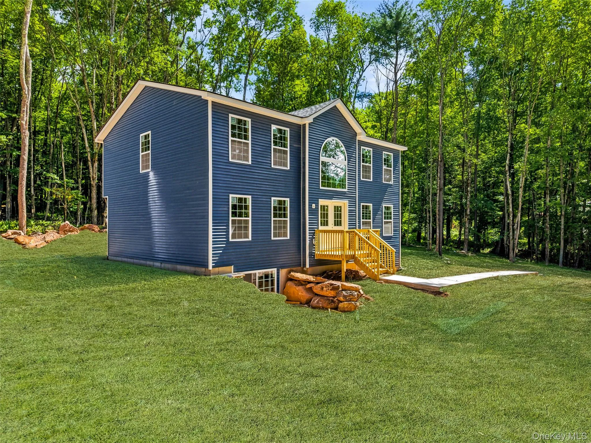 677 Marsh Road, Fallsburg, NY, 4 Bedrooms Bedrooms, 10 Rooms Rooms,2 BathroomsBathrooms,Residential,For Rent,Marsh,0,1017636 677 Marsh Road, Fallsburg, NY, 4 Bedrooms Bedrooms, 10 Rooms Rooms,2 BathroomsBathrooms,Residential,For Rent,Marsh,0,1017636
