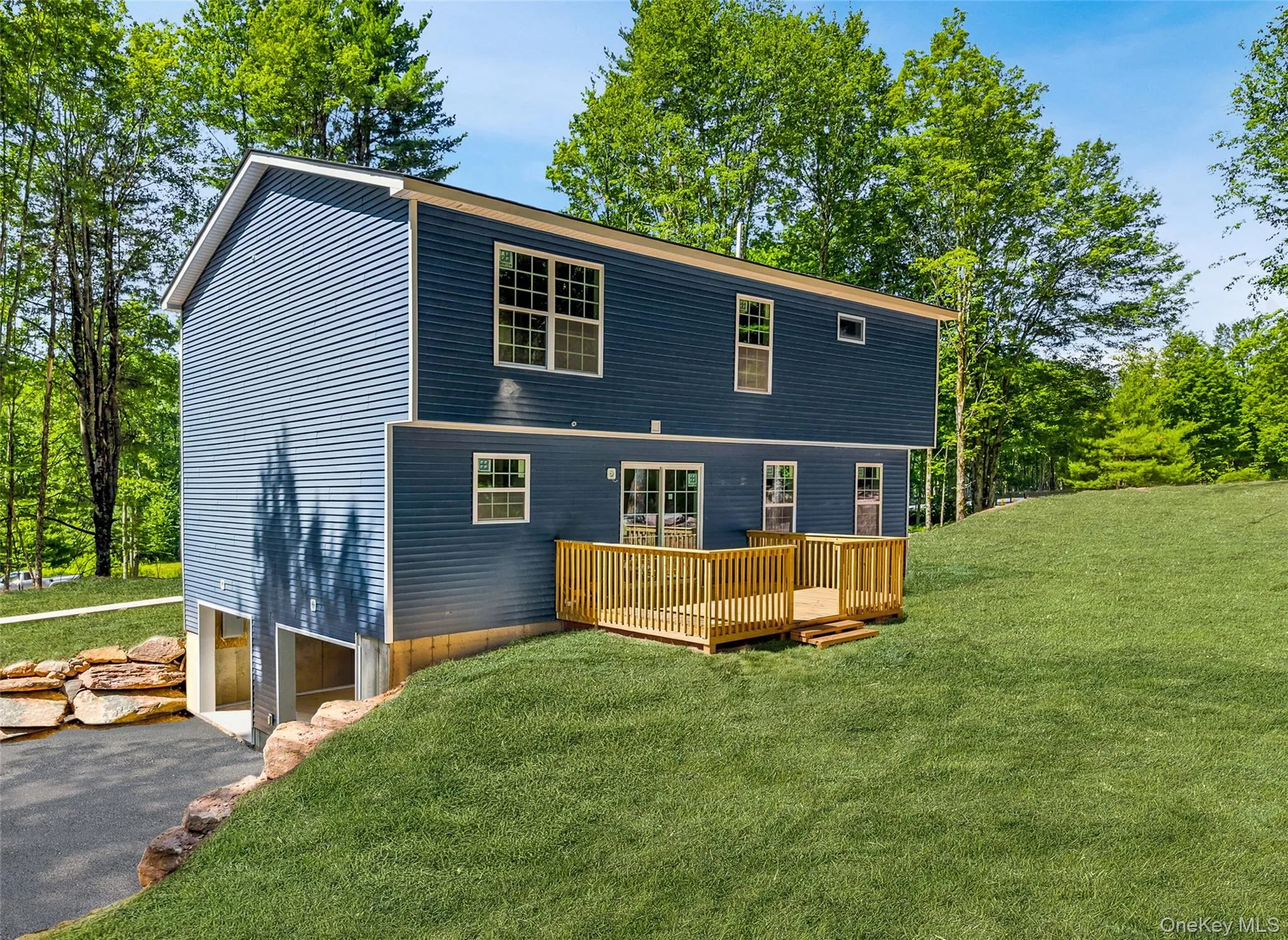 677 Marsh Road, Fallsburg, NY, 4 Bedrooms Bedrooms, 10 Rooms Rooms,2 BathroomsBathrooms,Residential,For Rent,Marsh,0,1017636 677 Marsh Road, Fallsburg, NY, 4 Bedrooms Bedrooms, 10 Rooms Rooms,2 BathroomsBathrooms,Residential,For Rent,Marsh,0,1017636