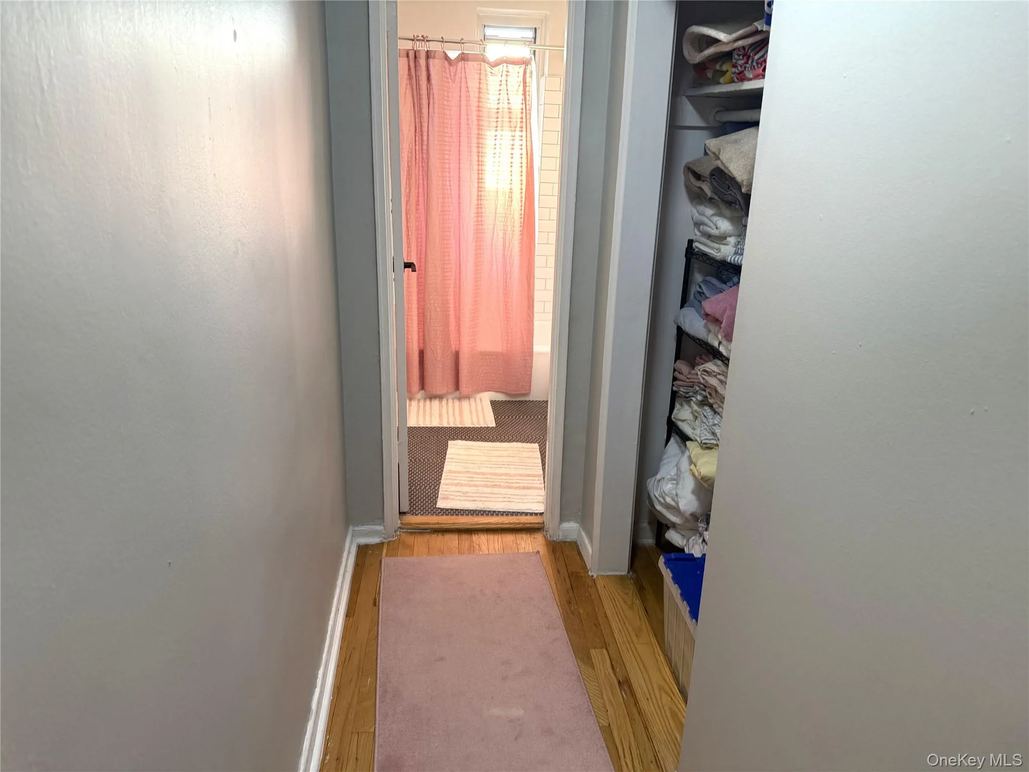 52 Yonkers Terrace, Yonkers, NY, 1 Bedroom Bedrooms, 4 Rooms Rooms,1 BathroomBathrooms,Residential Lease,For Rent,Yonkers,0,1017641 52 Yonkers Terrace, Yonkers, NY, 1 Bedroom Bedrooms, 4 Rooms Rooms,1 BathroomBathrooms,Residential Lease,For Rent,Yonkers,0,1017641