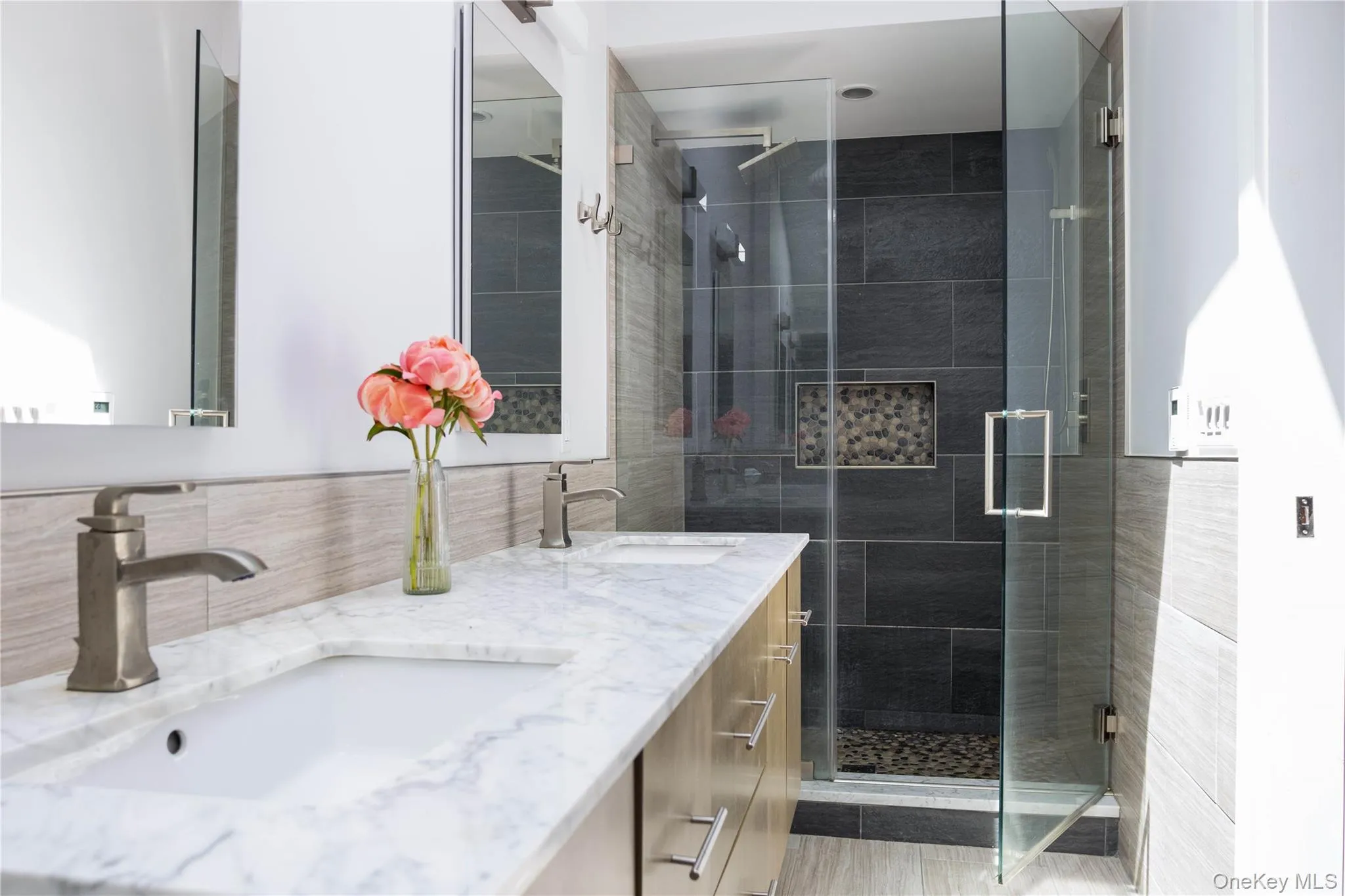 680 Private Road, Southold, NY, 3 Bedrooms Bedrooms, 6 Rooms Rooms,3 BathroomsBathrooms,Residential,For Rent,Private,0,KEY1017642 680 Private Road, Southold, NY, 3 Bedrooms Bedrooms, 6 Rooms Rooms,3 BathroomsBathrooms,Residential,For Rent,Private,0,KEY1017642