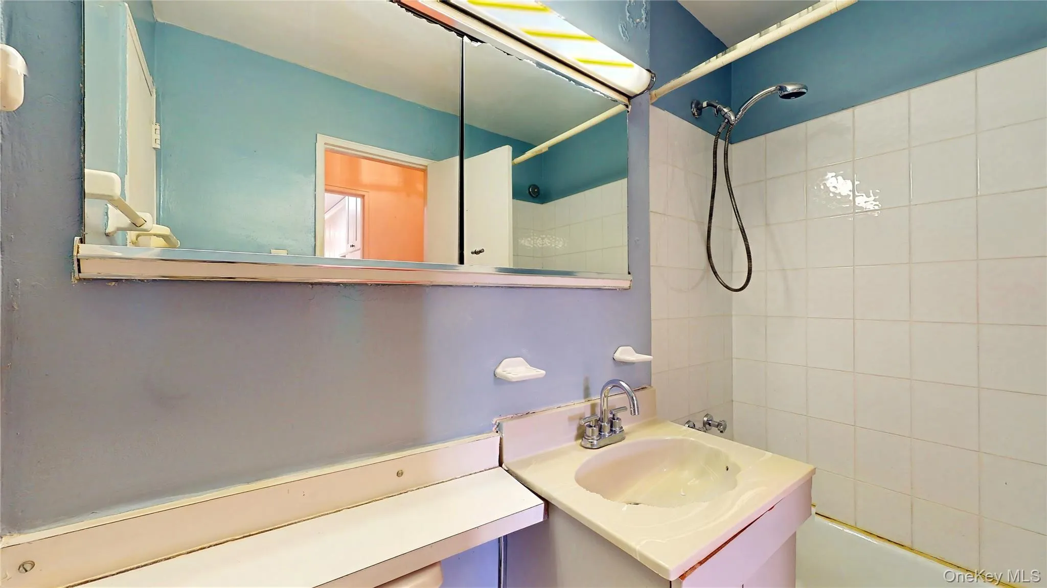 8420 153rd, New York, NY, 2 Bedrooms Bedrooms, 5 Rooms Rooms,2 BathroomsBathrooms,Residential,For Rent,153rd,0,1017647 8420 153rd, New York, NY, 2 Bedrooms Bedrooms, 5 Rooms Rooms,2 BathroomsBathrooms,Residential,For Rent,153rd,0,1017647