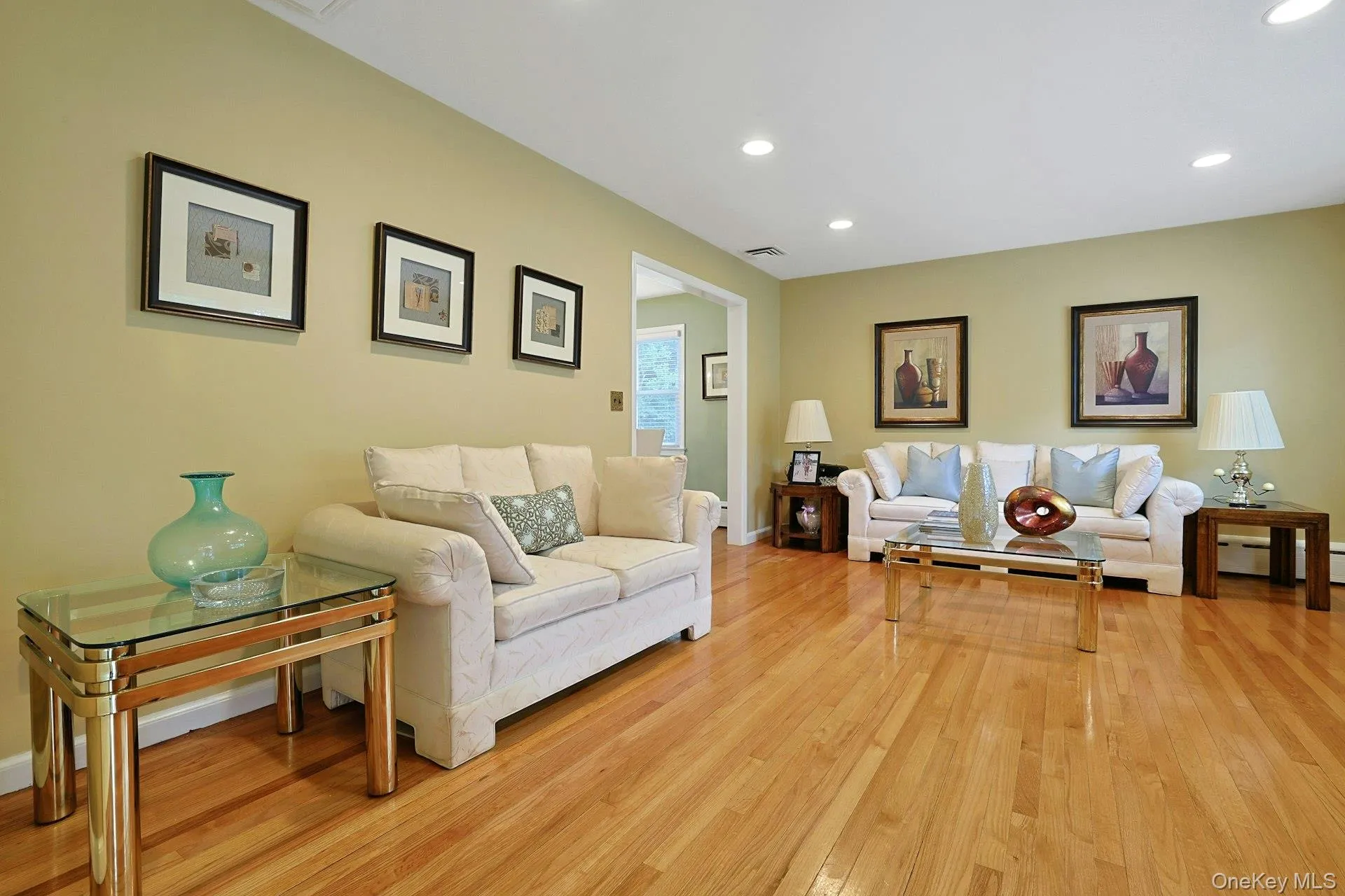 7 Stewart Place, Ramapo, NY, 3 Bedrooms Bedrooms, 10 Rooms Rooms,2 BathroomsBathrooms,Residential,For Rent,Stewart,0,KEY1017648 7 Stewart Place, Ramapo, NY, 3 Bedrooms Bedrooms, 10 Rooms Rooms,2 BathroomsBathrooms,Residential,For Rent,Stewart,0,KEY1017648