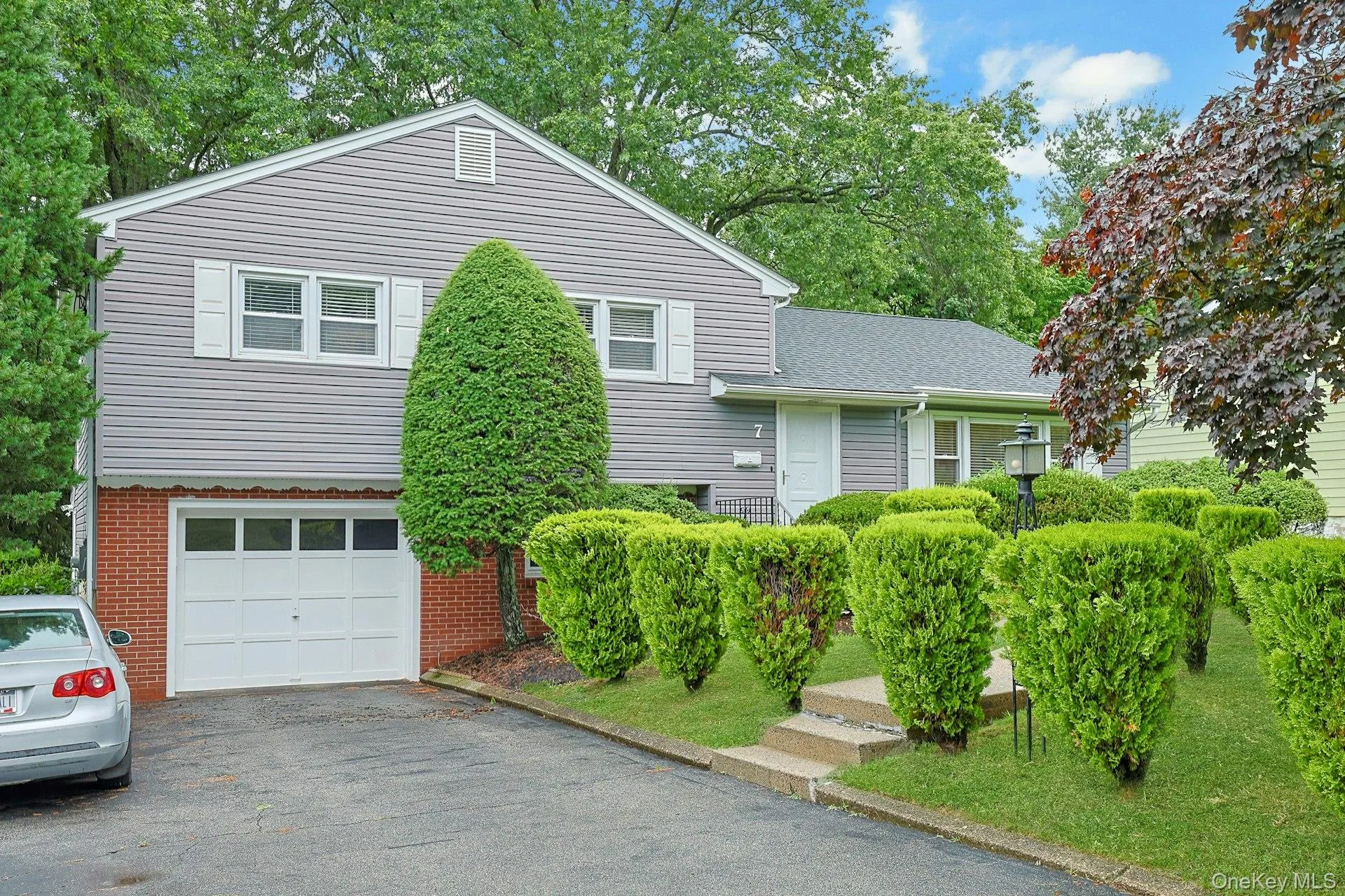 7 Stewart Place, Ramapo, NY, 3 Bedrooms Bedrooms, 10 Rooms Rooms,2 BathroomsBathrooms,Residential,For Rent,Stewart,0,KEY1017648 7 Stewart Place, Ramapo, NY, 3 Bedrooms Bedrooms, 10 Rooms Rooms,2 BathroomsBathrooms,Residential,For Rent,Stewart,0,KEY1017648