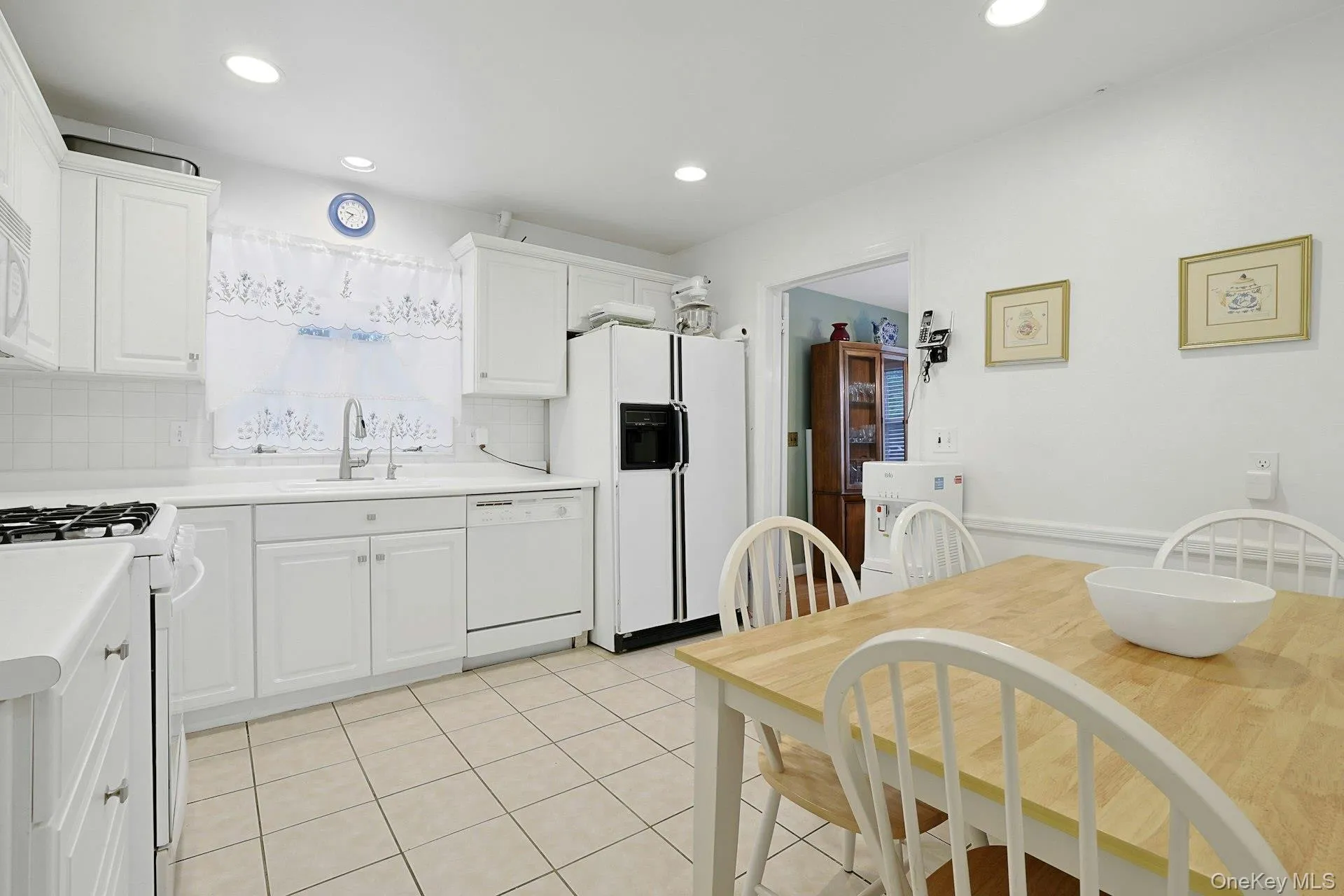 7 Stewart Place, Ramapo, NY, 3 Bedrooms Bedrooms, 10 Rooms Rooms,2 BathroomsBathrooms,Residential,For Rent,Stewart,0,KEY1017648 7 Stewart Place, Ramapo, NY, 3 Bedrooms Bedrooms, 10 Rooms Rooms,2 BathroomsBathrooms,Residential,For Rent,Stewart,0,KEY1017648