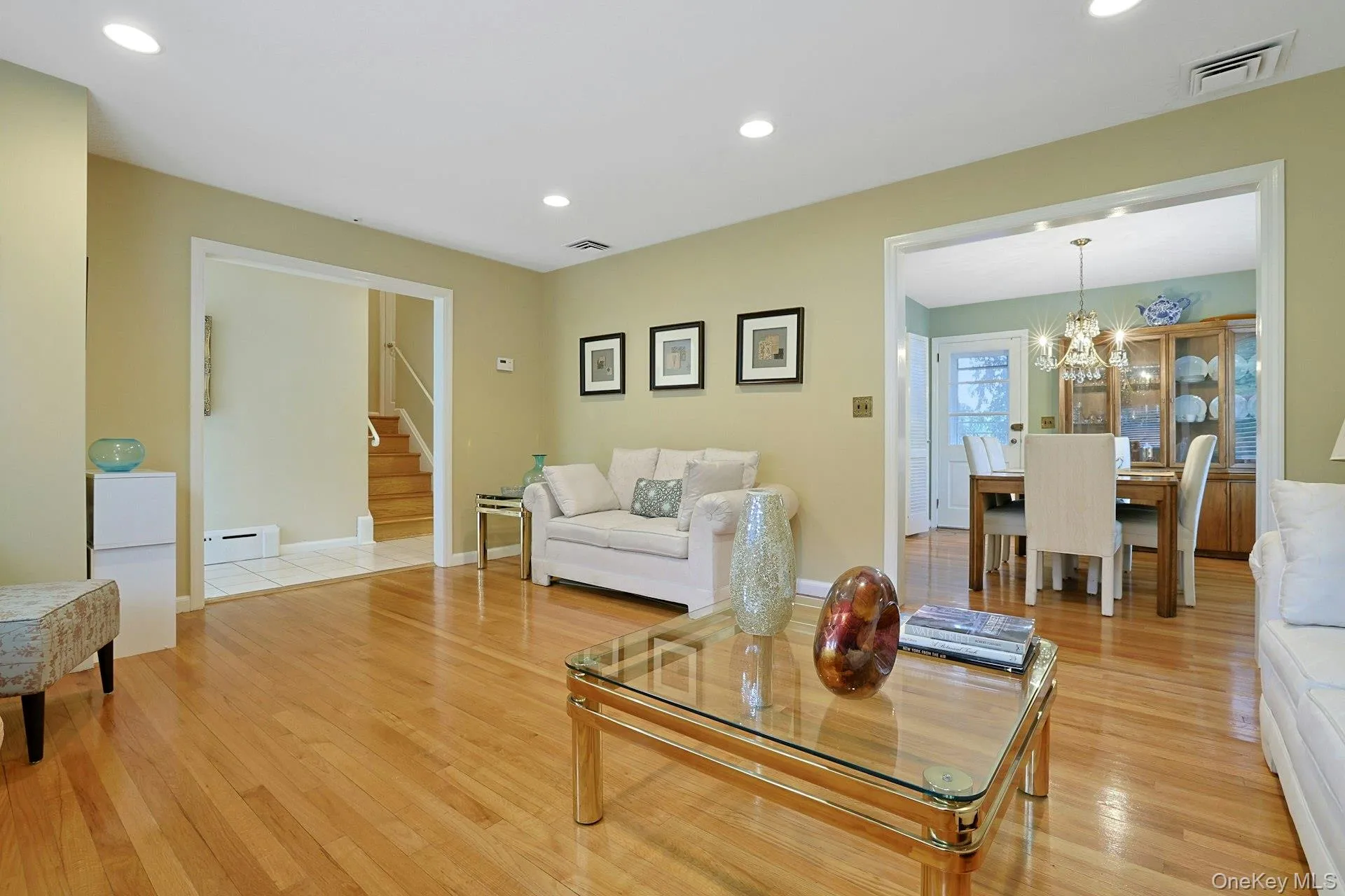 7 Stewart Place, Ramapo, NY, 3 Bedrooms Bedrooms, 10 Rooms Rooms,2 BathroomsBathrooms,Residential,For Rent,Stewart,0,KEY1017648 7 Stewart Place, Ramapo, NY, 3 Bedrooms Bedrooms, 10 Rooms Rooms,2 BathroomsBathrooms,Residential,For Rent,Stewart,0,KEY1017648