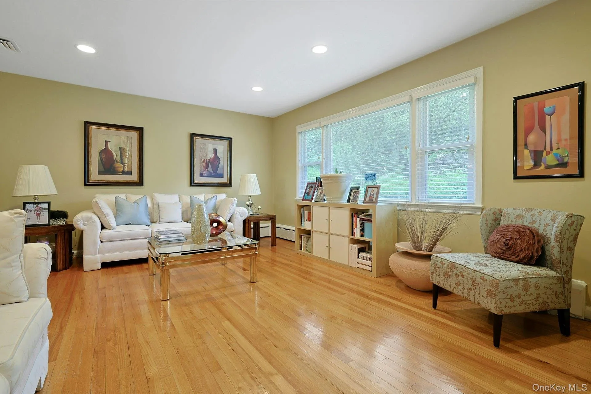 7 Stewart Place, Ramapo, NY, 3 Bedrooms Bedrooms, 10 Rooms Rooms,2 BathroomsBathrooms,Residential,For Rent,Stewart,0,KEY1017648 7 Stewart Place, Ramapo, NY, 3 Bedrooms Bedrooms, 10 Rooms Rooms,2 BathroomsBathrooms,Residential,For Rent,Stewart,0,KEY1017648