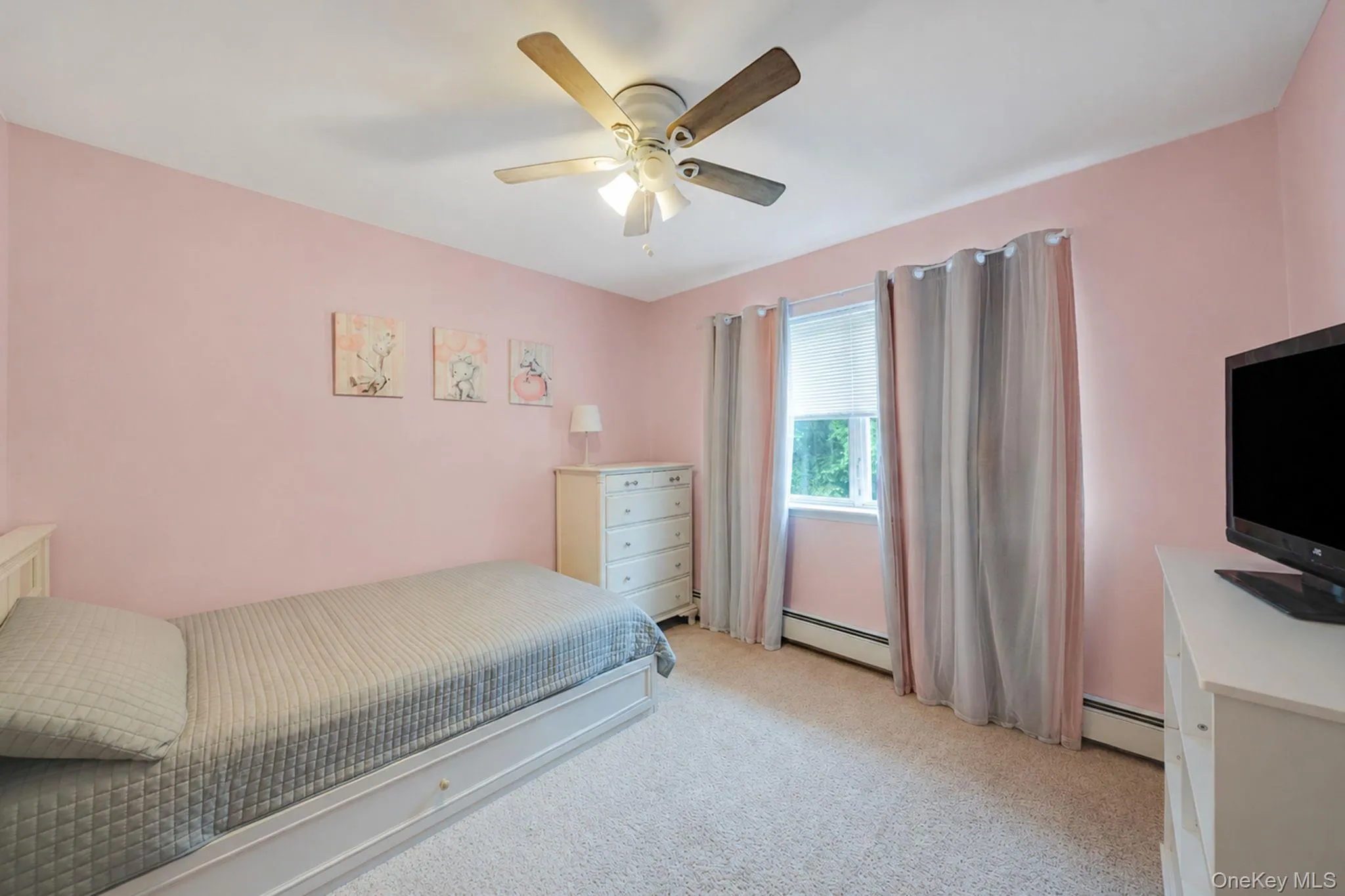 19 Golden Gate Drive, Brookhaven, NY, 3 Bedrooms Bedrooms, 6 Rooms Rooms,2 BathroomsBathrooms,Residential,For Rent,Golden Gate,0,KEY1017655 19 Golden Gate Drive, Brookhaven, NY, 3 Bedrooms Bedrooms, 6 Rooms Rooms,2 BathroomsBathrooms,Residential,For Rent,Golden Gate,0,KEY1017655