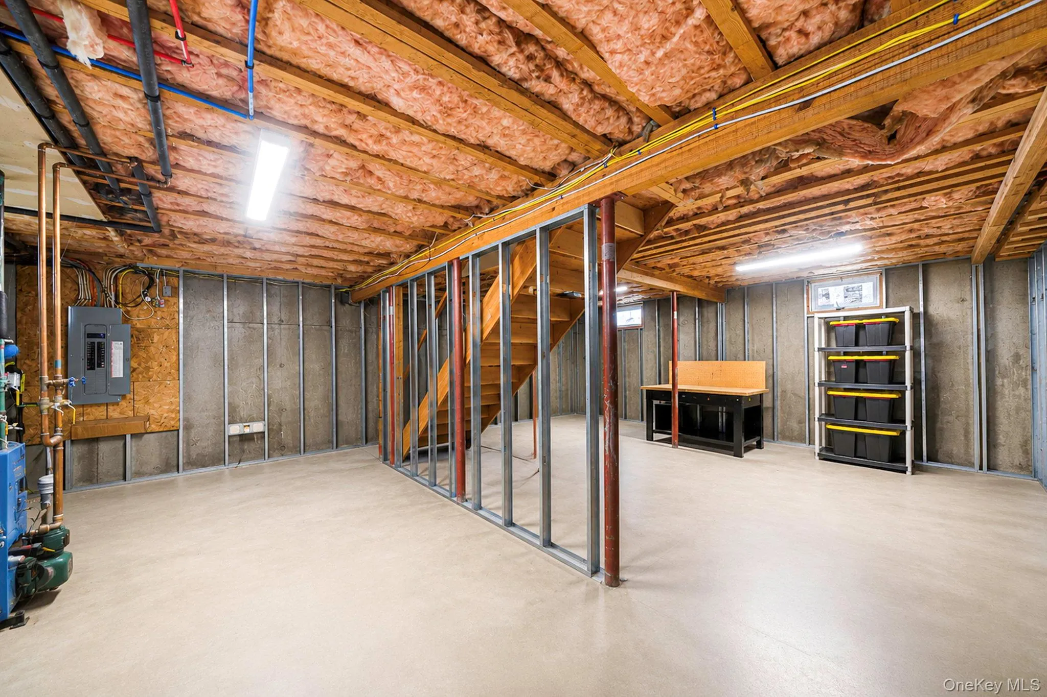 19 Golden Gate Drive, Brookhaven, NY, 3 Bedrooms Bedrooms, 6 Rooms Rooms,2 BathroomsBathrooms,Residential,For Rent,Golden Gate,0,KEY1017655 19 Golden Gate Drive, Brookhaven, NY, 3 Bedrooms Bedrooms, 6 Rooms Rooms,2 BathroomsBathrooms,Residential,For Rent,Golden Gate,0,KEY1017655