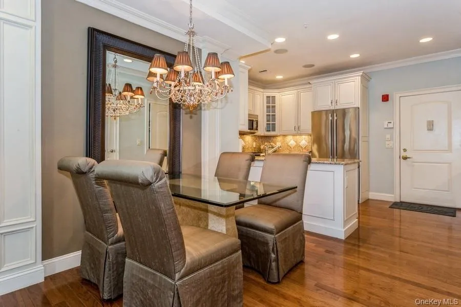 1105 Roosevelt Way, North Hempstead, NY, 1 Bedroom Bedrooms, 3 Rooms Rooms,1 BathroomBathrooms,Residential Lease,For Rent,Roosevelt,0,1017657 1105 Roosevelt Way, North Hempstead, NY, 1 Bedroom Bedrooms, 3 Rooms Rooms,1 BathroomBathrooms,Residential Lease,For Rent,Roosevelt,0,1017657