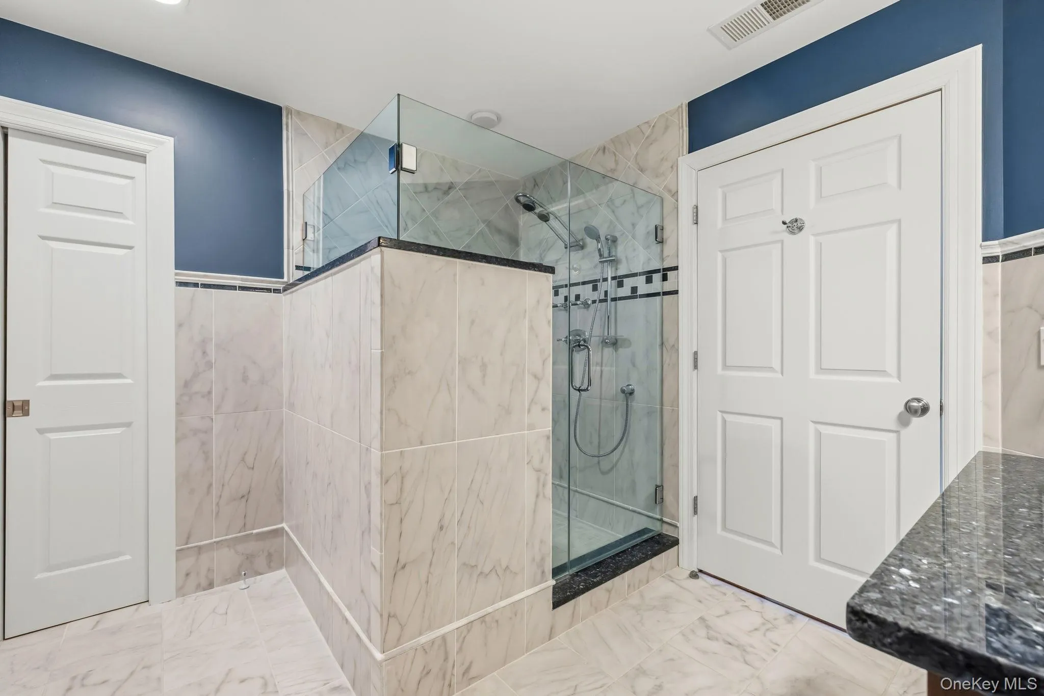 4 Dolphin Road, Clarkstown, NY, 5 Bedrooms Bedrooms, 11 Rooms Rooms,3 BathroomsBathrooms,Residential,For Rent,Dolphin,0,KEY1017660 4 Dolphin Road, Clarkstown, NY, 5 Bedrooms Bedrooms, 11 Rooms Rooms,3 BathroomsBathrooms,Residential,For Rent,Dolphin,0,KEY1017660