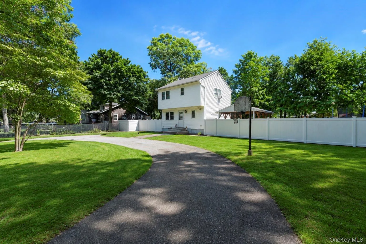 177 Magnolia Drive, Brookhaven, NY, 3 Bedrooms Bedrooms, 9 Rooms Rooms,1 BathroomBathrooms,Residential,For Rent,Magnolia,0,1017661 177 Magnolia Drive, Brookhaven, NY, 3 Bedrooms Bedrooms, 9 Rooms Rooms,1 BathroomBathrooms,Residential,For Rent,Magnolia,0,1017661