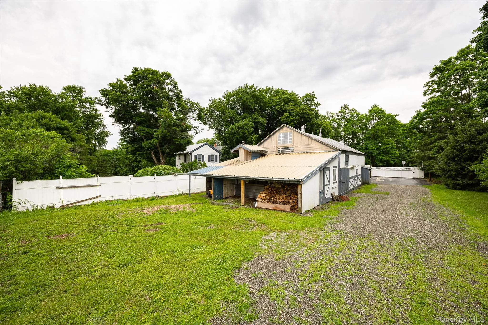 2327 Salt Point Turnpike, Clinton, NY, 7 Bedrooms Bedrooms, 23 Rooms Rooms,4 BathroomsBathrooms,Residential,For Rent,Salt Point,0,KEY1017664 2327 Salt Point Turnpike, Clinton, NY, 7 Bedrooms Bedrooms, 23 Rooms Rooms,4 BathroomsBathrooms,Residential,For Rent,Salt Point,0,KEY1017664