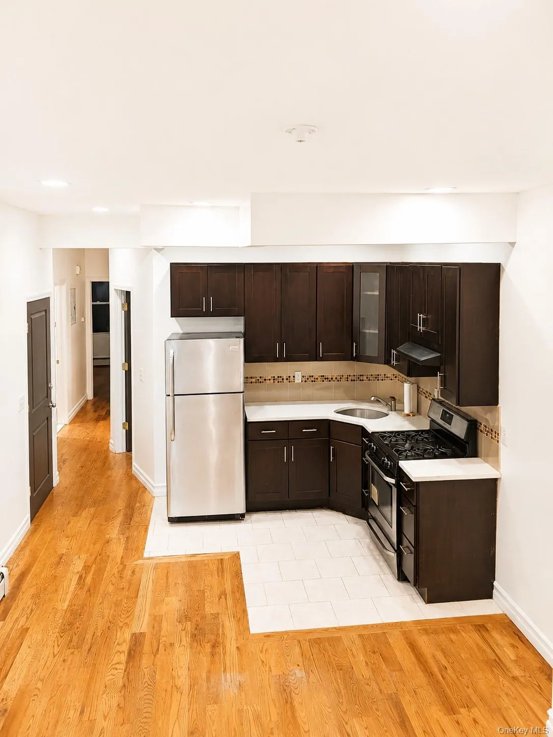1351 Putnam Avenue, New York, NY, 3 Bedrooms Bedrooms, 5 Rooms Rooms,1 BathroomBathrooms,Residential Lease,For Rent,Putnam,0,1017666 1351 Putnam Avenue, New York, NY, 3 Bedrooms Bedrooms, 5 Rooms Rooms,1 BathroomBathrooms,Residential Lease,For Rent,Putnam,0,1017666