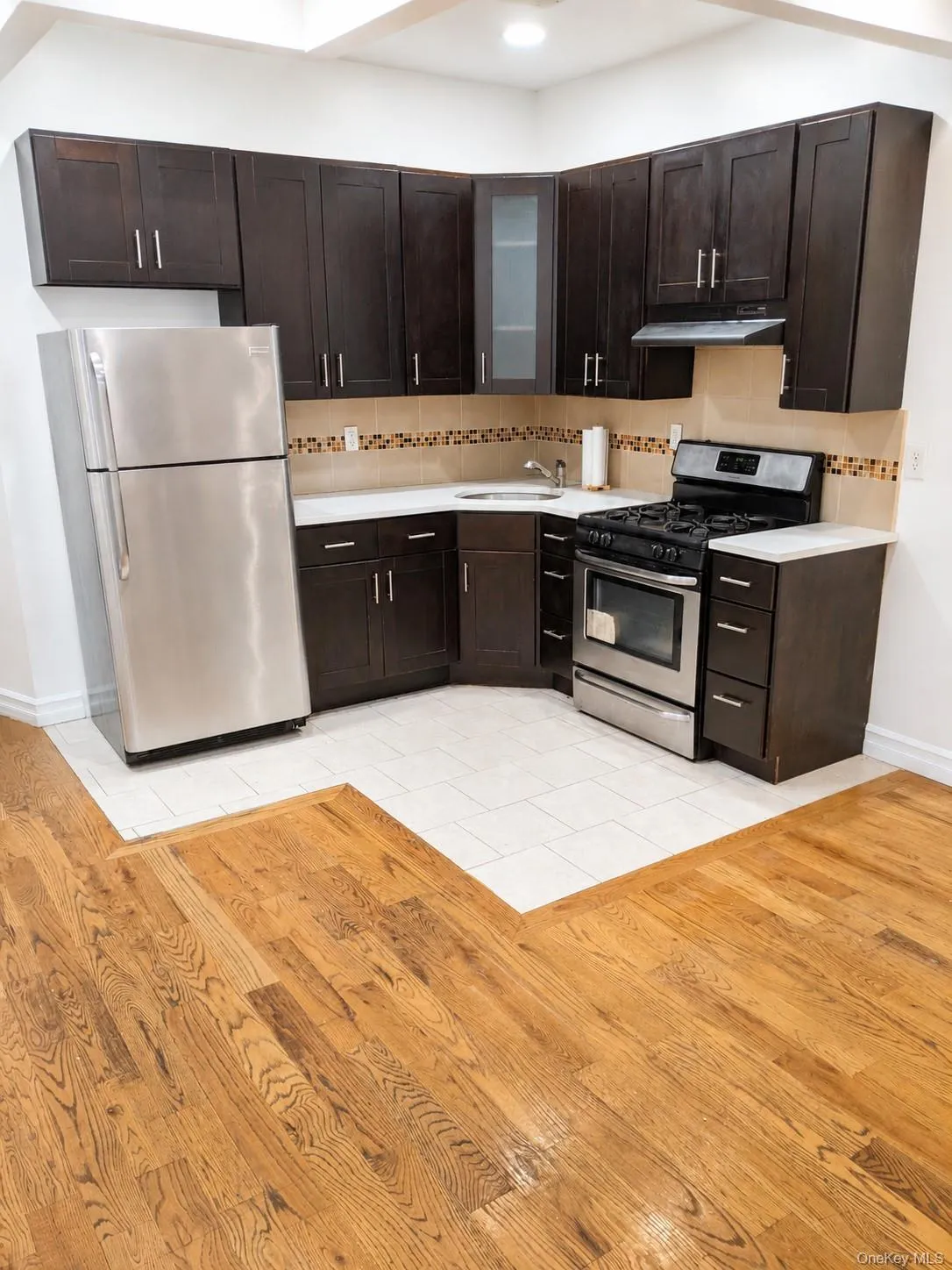 1351 Putnam Avenue, New York, NY, 3 Bedrooms Bedrooms, 5 Rooms Rooms,1 BathroomBathrooms,Residential Lease,For Rent,Putnam,0,1017666 1351 Putnam Avenue, New York, NY, 3 Bedrooms Bedrooms, 5 Rooms Rooms,1 BathroomBathrooms,Residential Lease,For Rent,Putnam,0,1017666