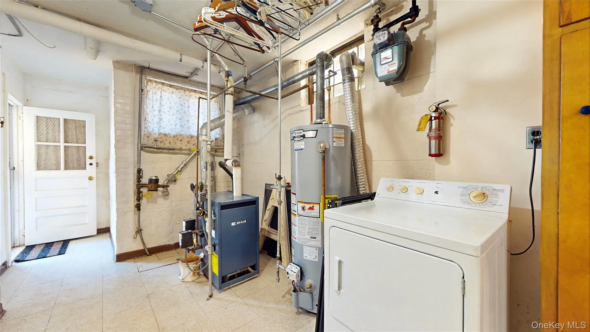 6224 78th Street, New York, NY, 2 Bedrooms Bedrooms, 5 Rooms Rooms,1 BathroomBathrooms,Residential,For Rent,78th,0,1017668 6224 78th Street, New York, NY, 2 Bedrooms Bedrooms, 5 Rooms Rooms,1 BathroomBathrooms,Residential,For Rent,78th,0,1017668