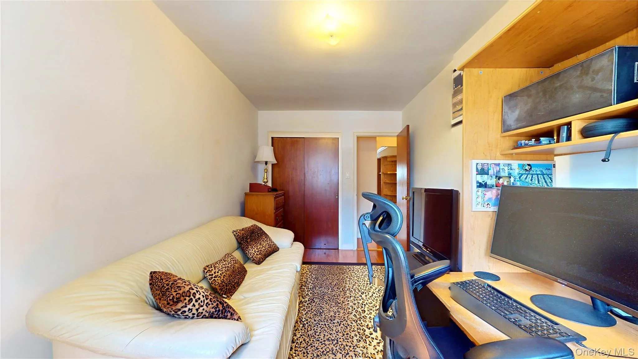 6224 78th Street, New York, NY, 2 Bedrooms Bedrooms, 5 Rooms Rooms,1 BathroomBathrooms,Residential,For Rent,78th,0,1017668 6224 78th Street, New York, NY, 2 Bedrooms Bedrooms, 5 Rooms Rooms,1 BathroomBathrooms,Residential,For Rent,78th,0,1017668